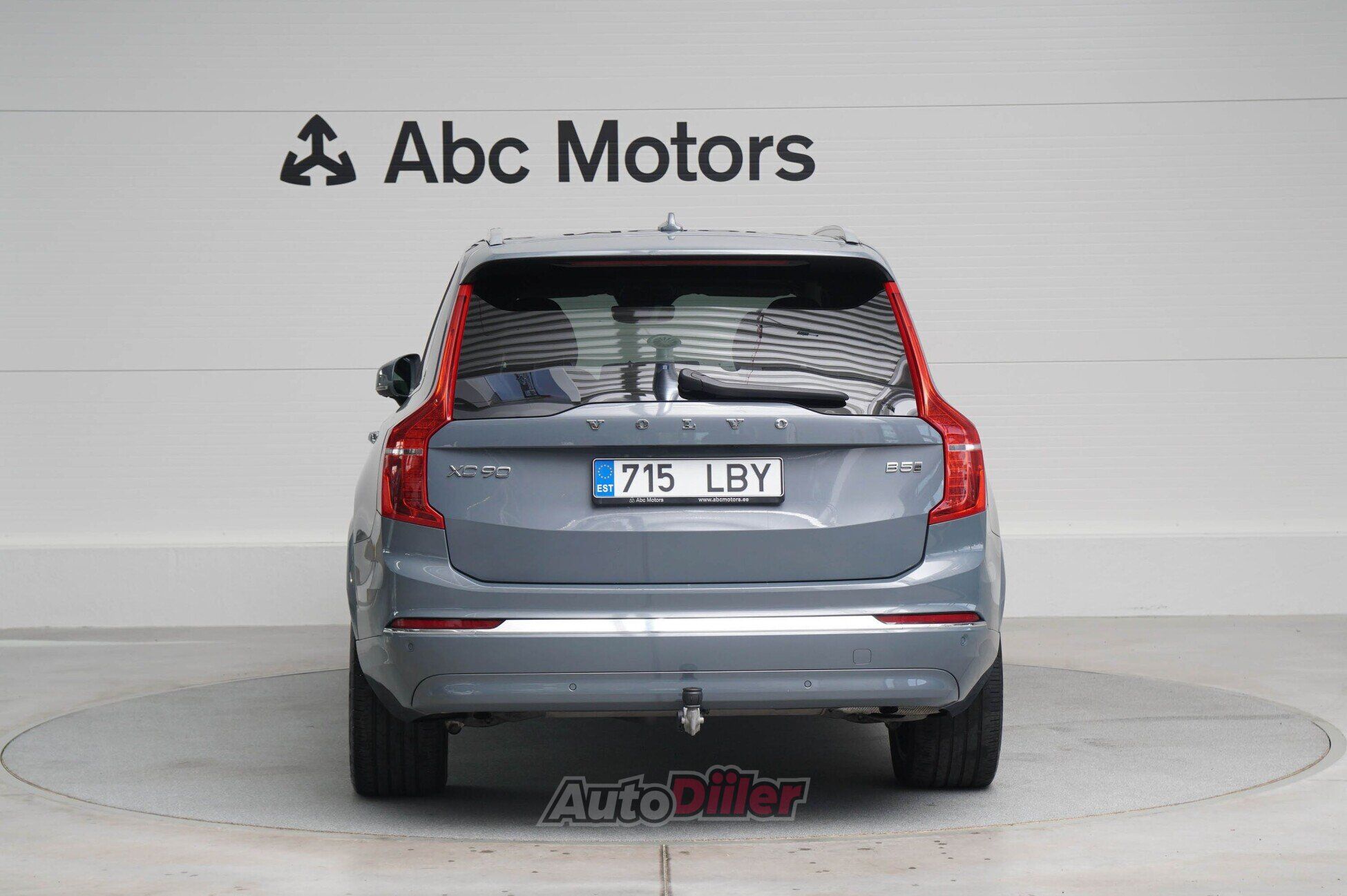 Volvo XC90 2023, photo 5/10
