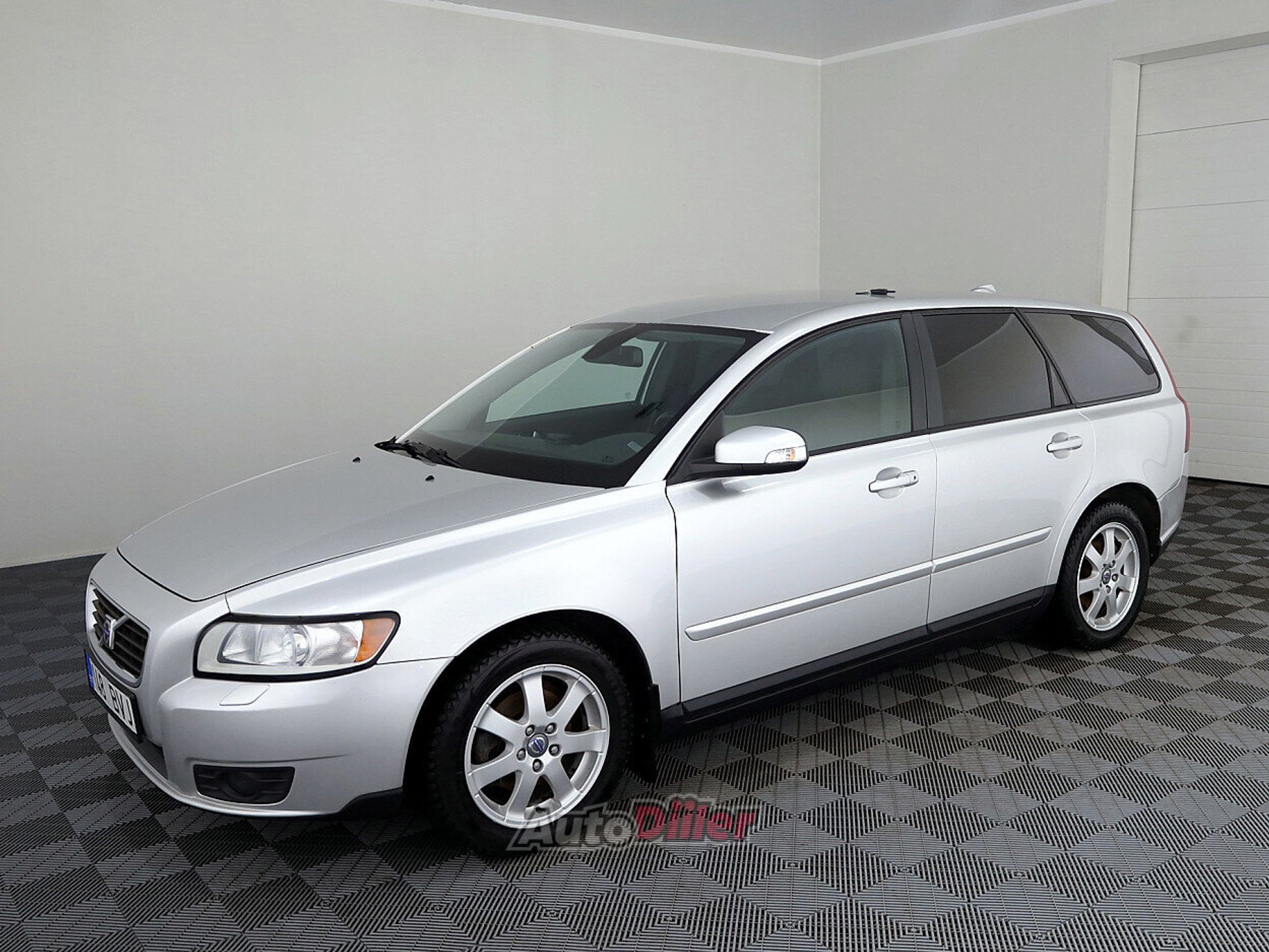 Volvo V50 1.6 80kW 2007, photo 2/7
