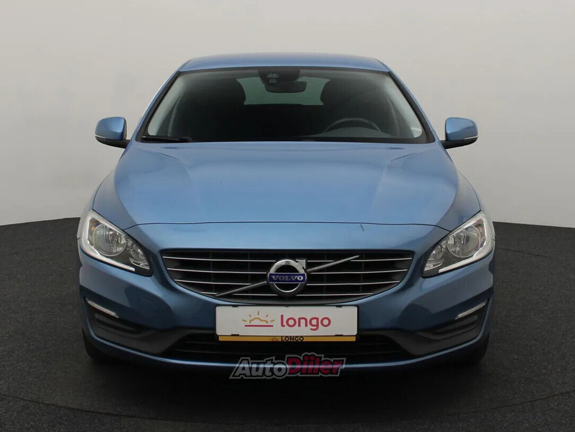 Volvo V60 Summum 2.4 208kW 2015, kuva 3/10