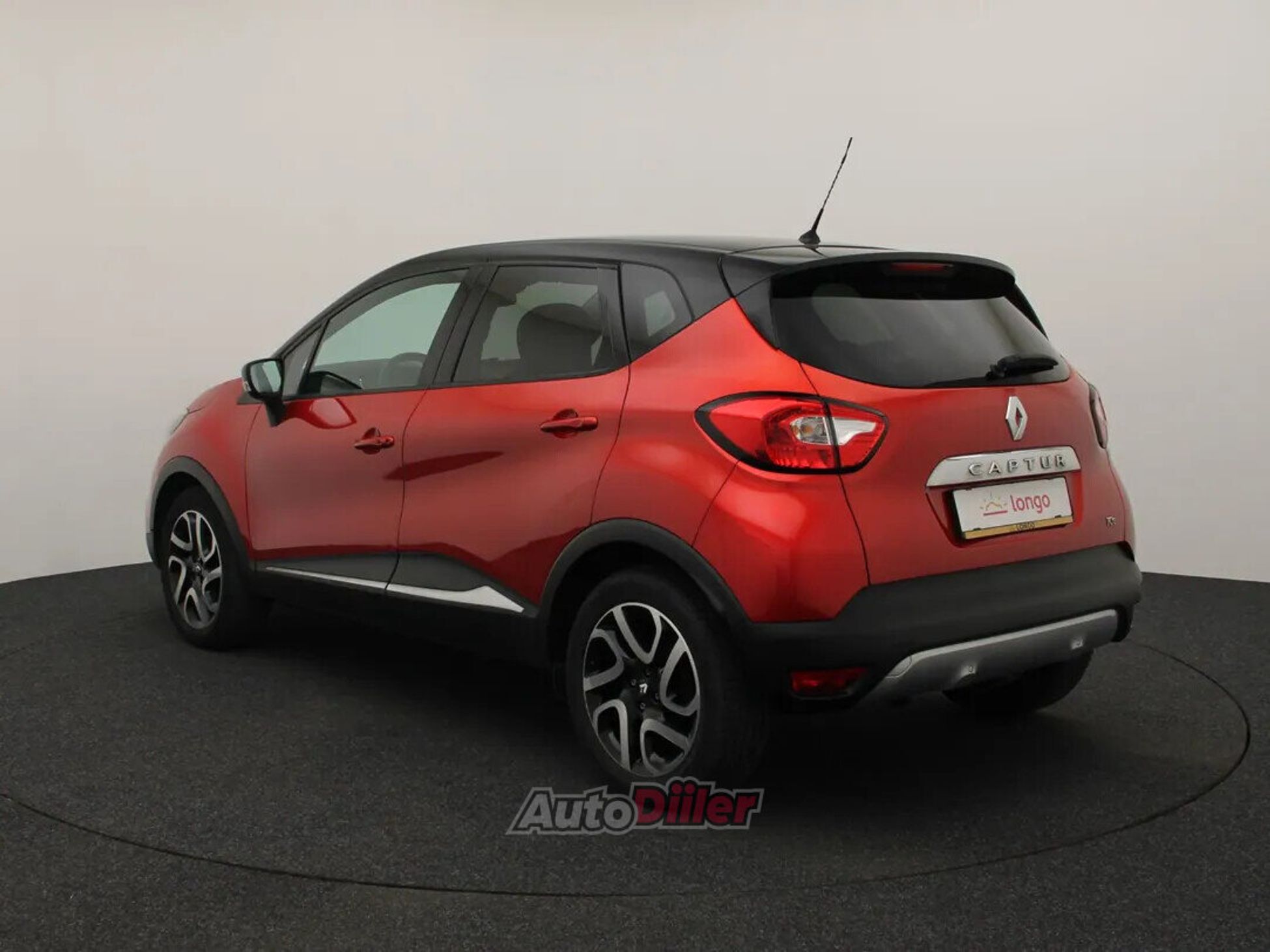 Renault Captur Helly Hansen 0.9 66kW 2015, photo 7/10
