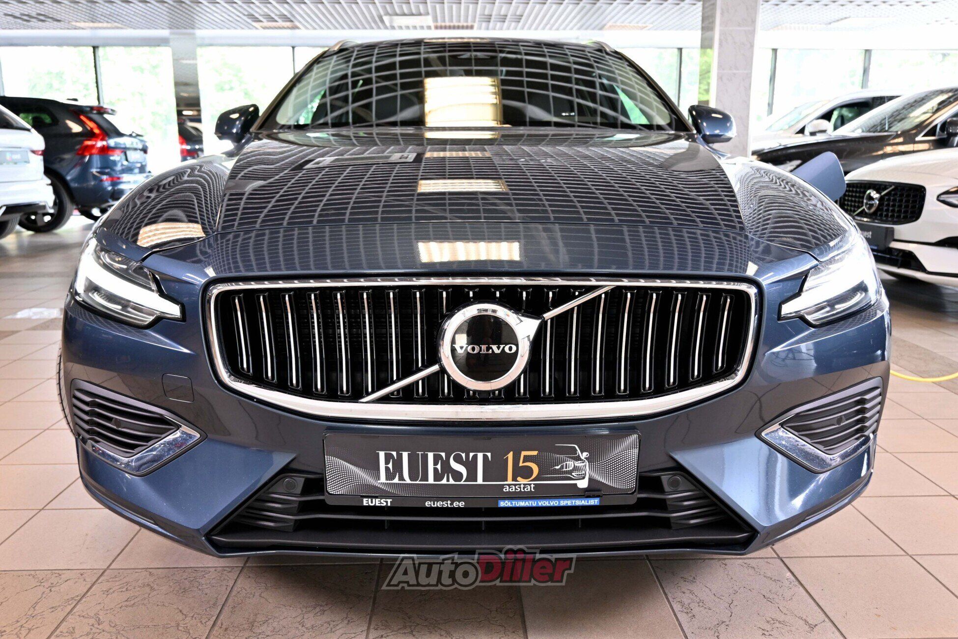 Volvo V60 2023, kuva 5/10