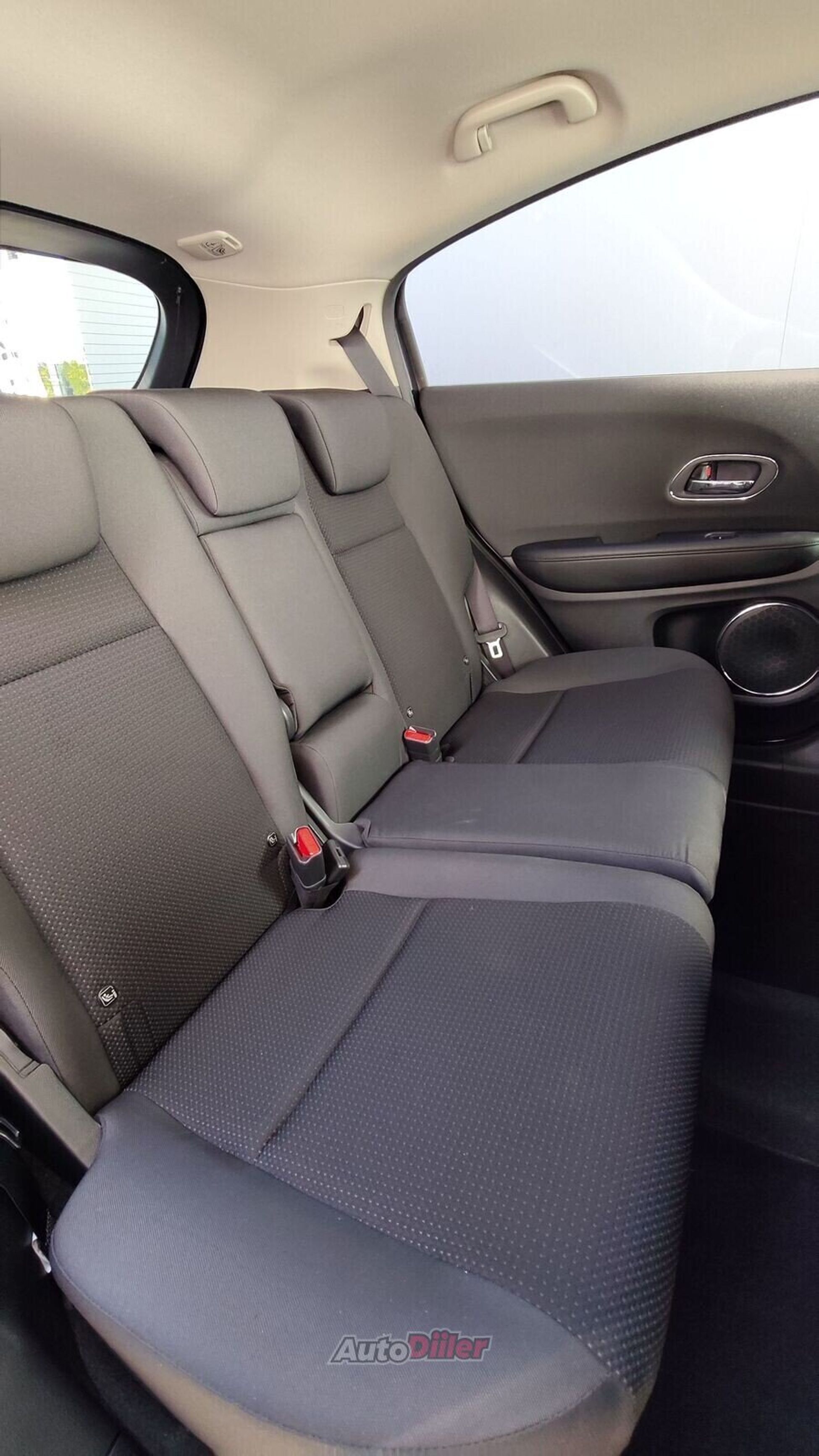 Honda HR-V 1.5 96kW 2019, kuva 7/10
