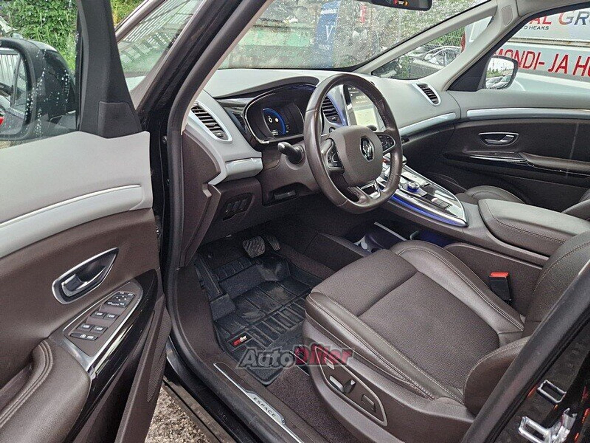 Renault Espace 2015, kuva 7/10