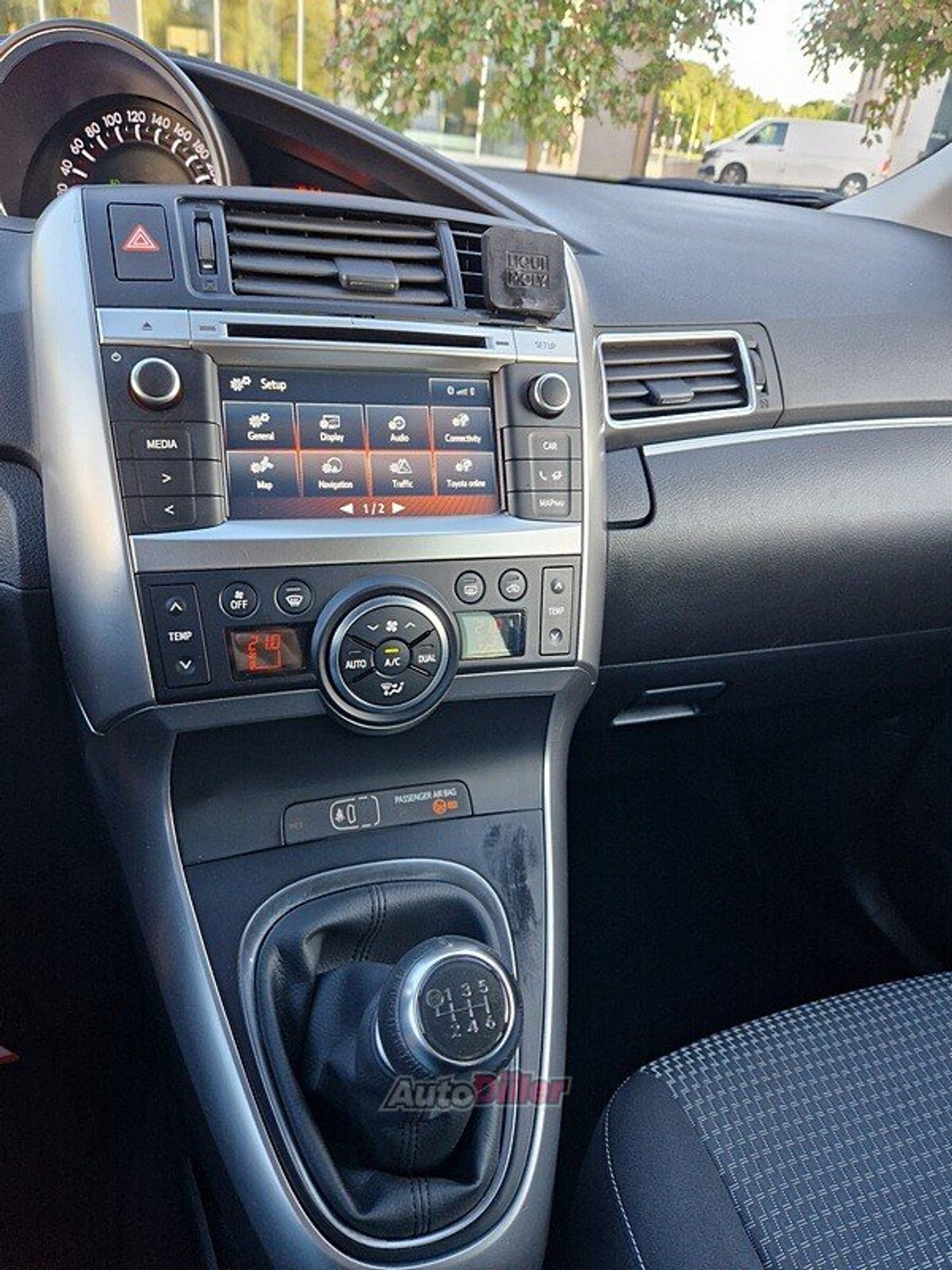 Toyota Verso 2014, photo 7/10
