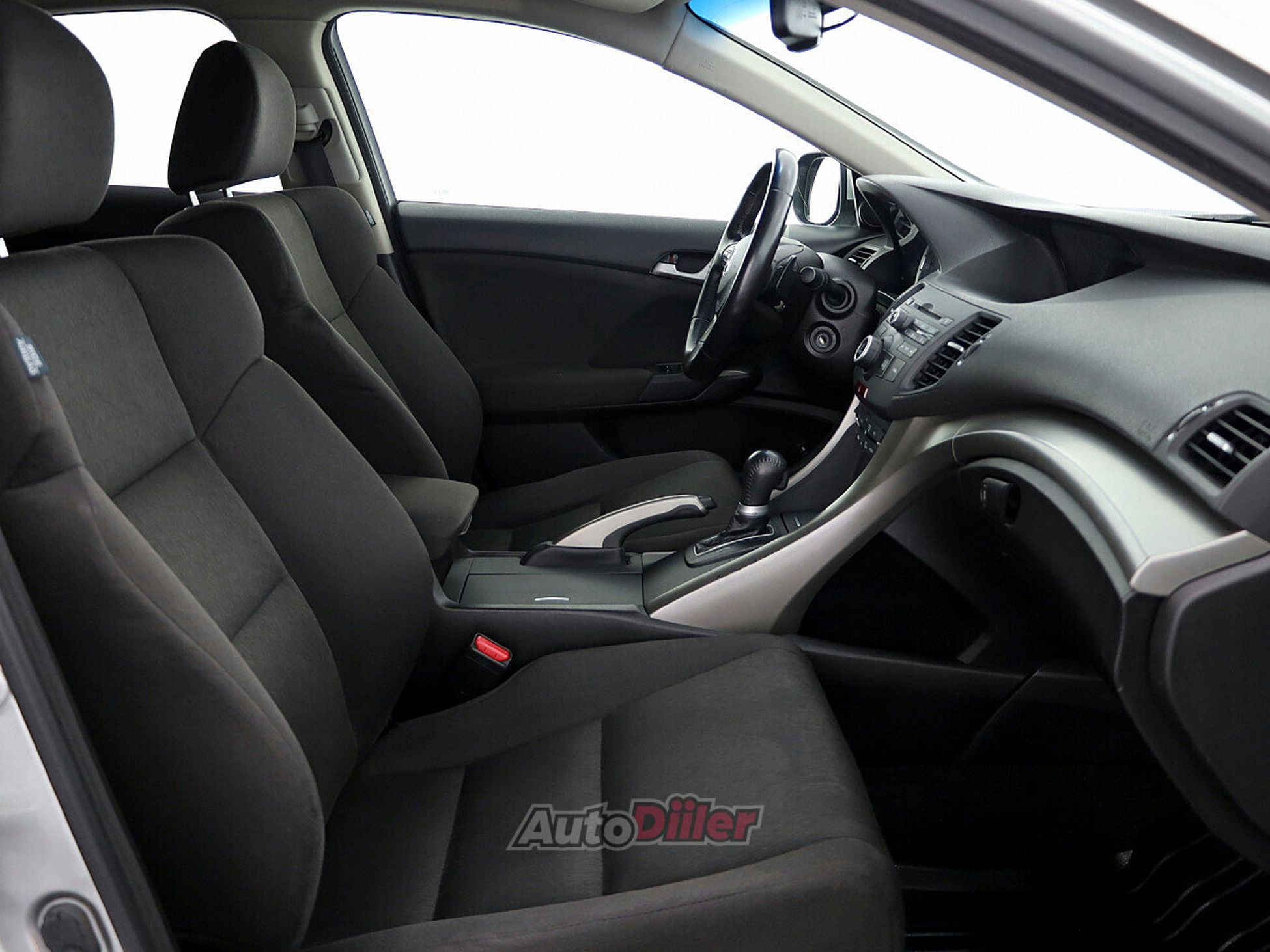 Honda Accord 2.0 115kW 2008, kuva 6/8