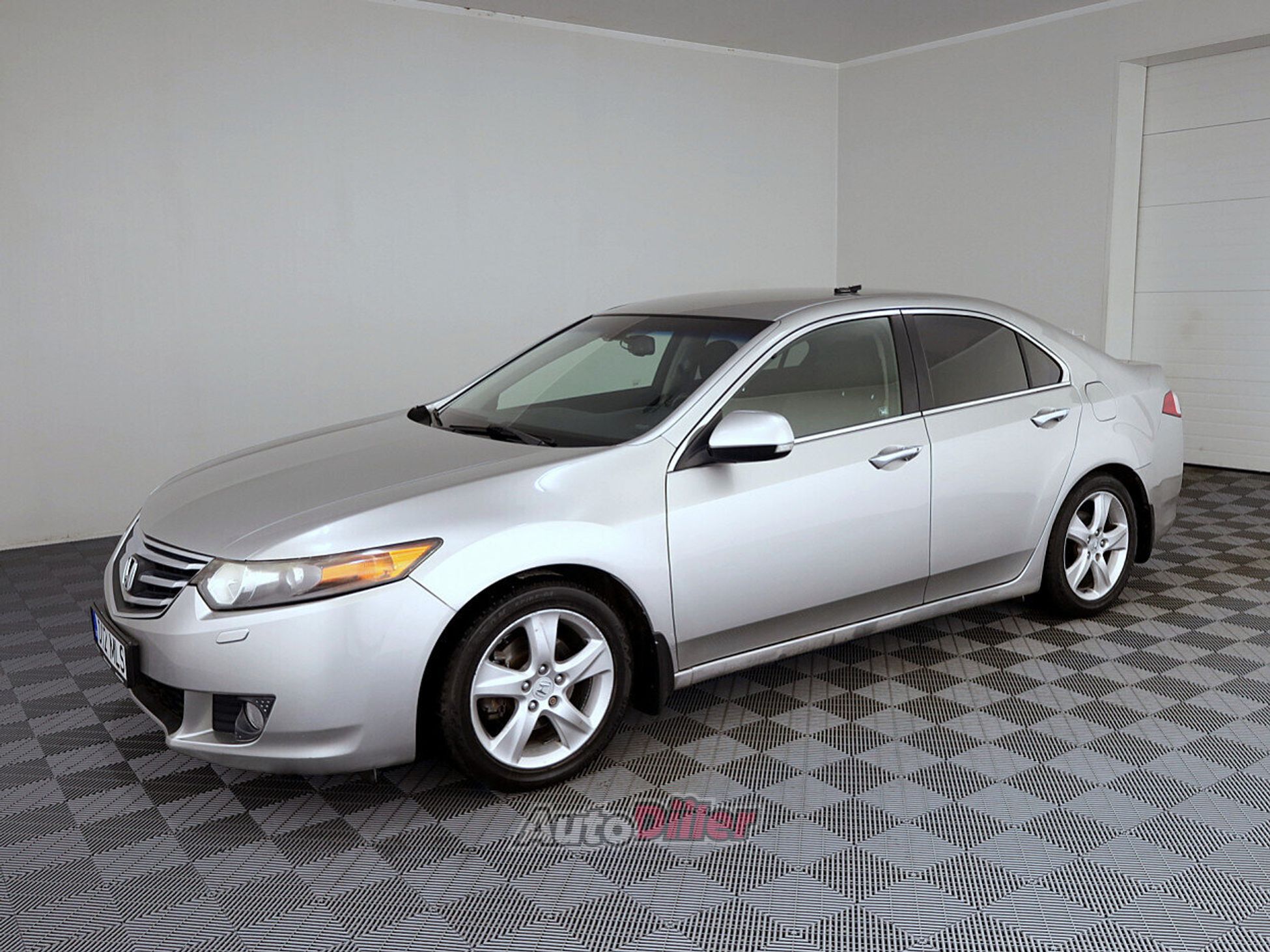 Honda Accord 2.0 115kW 2008, kuva 2/8