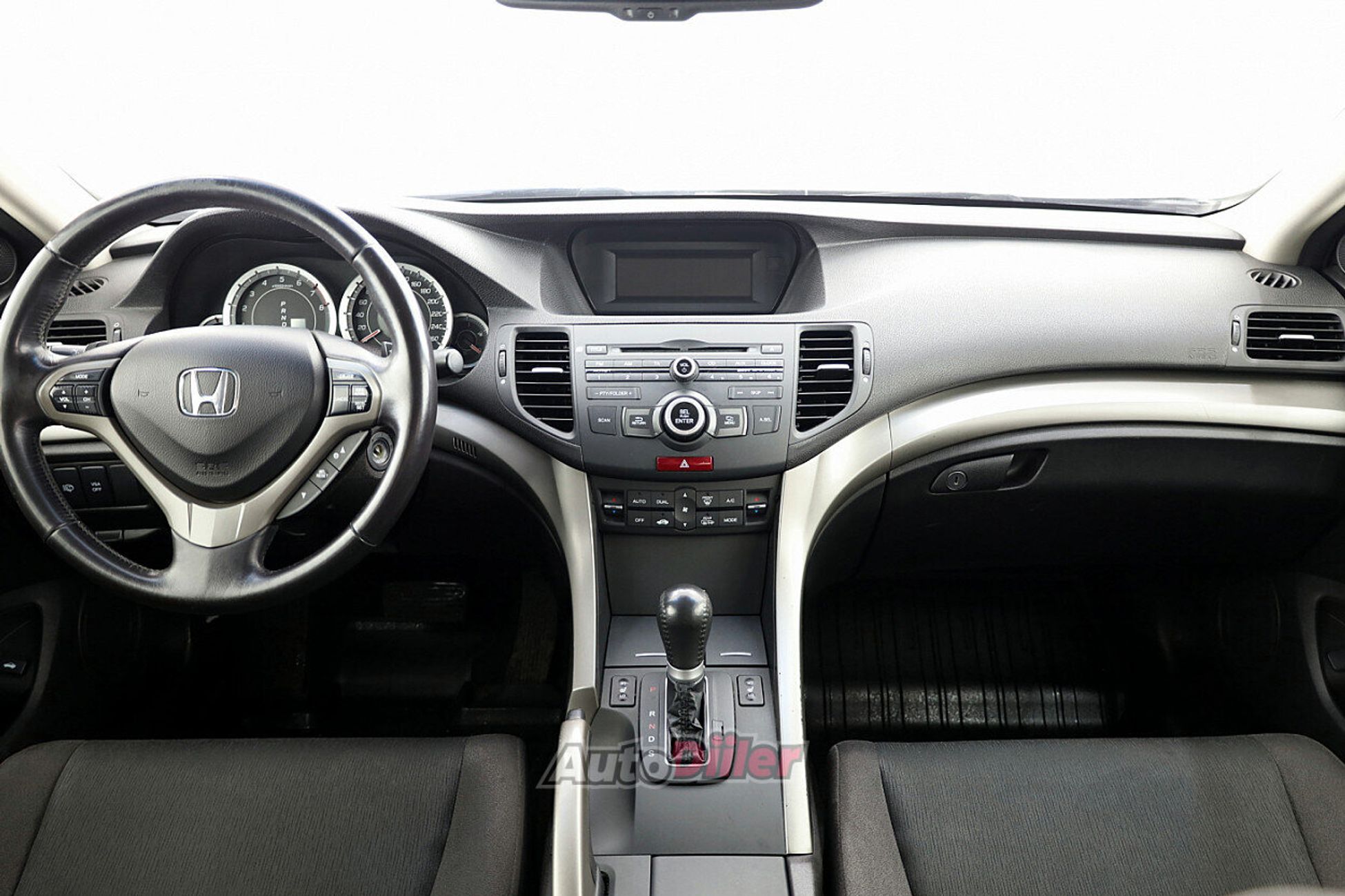 Honda Accord 2.0 115kW 2008, kuva 5/8