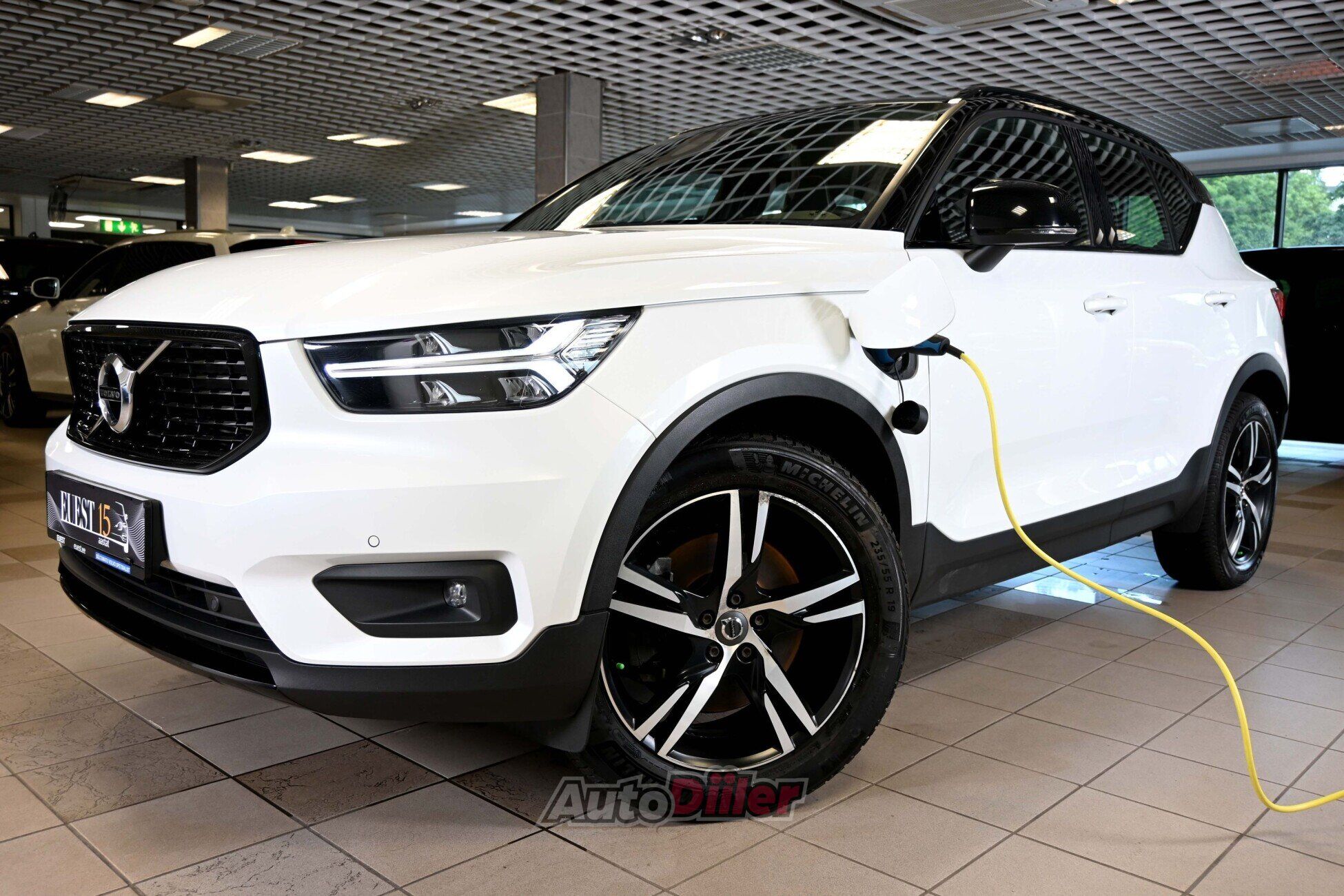 Volvo XC40 2020, photo 4/10