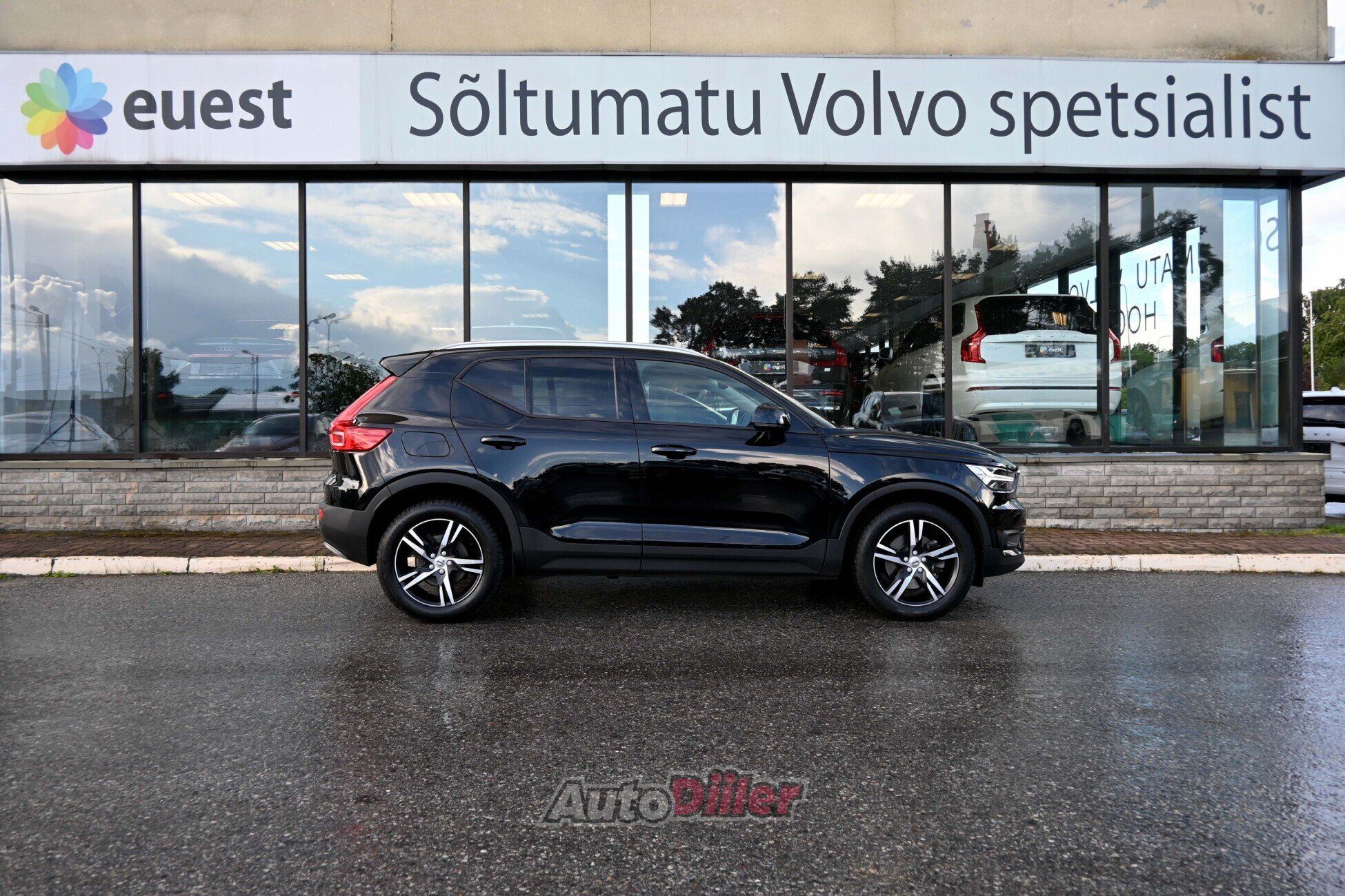 Volvo XC40 2019, photo 7/10