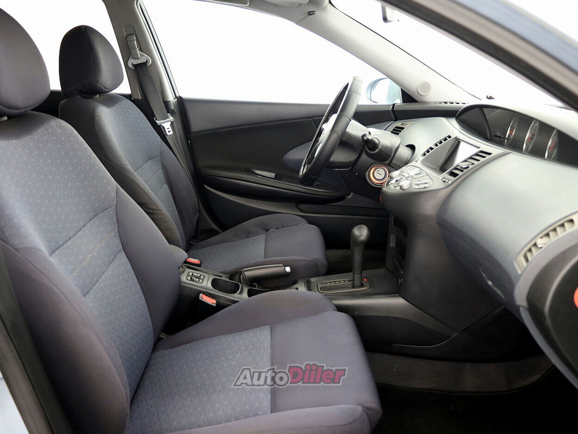 Nissan Primera 1.8 85kW 2004, photo 6/7