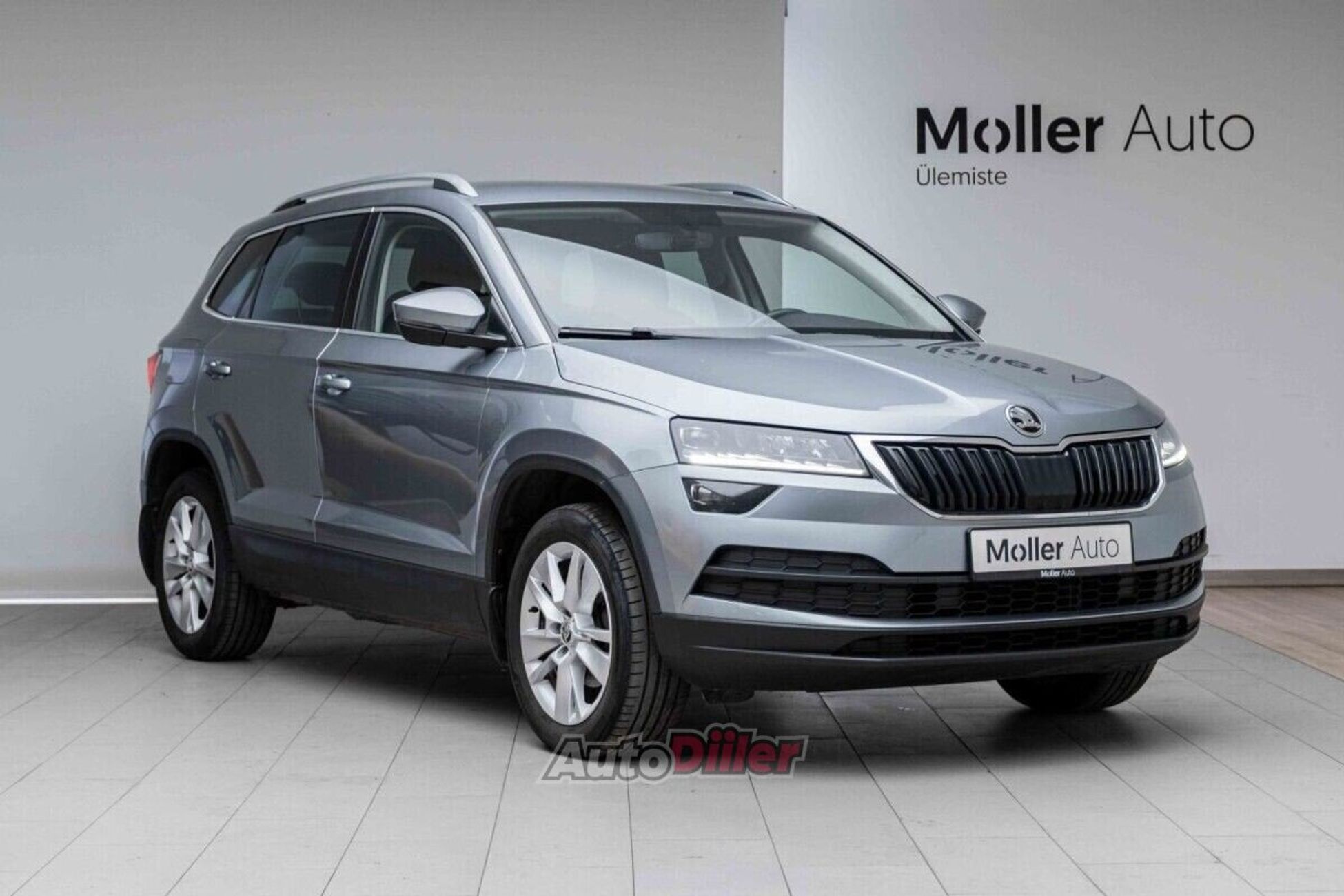 Skoda Karoq 1.5 110kW 2018, kuva 2/10