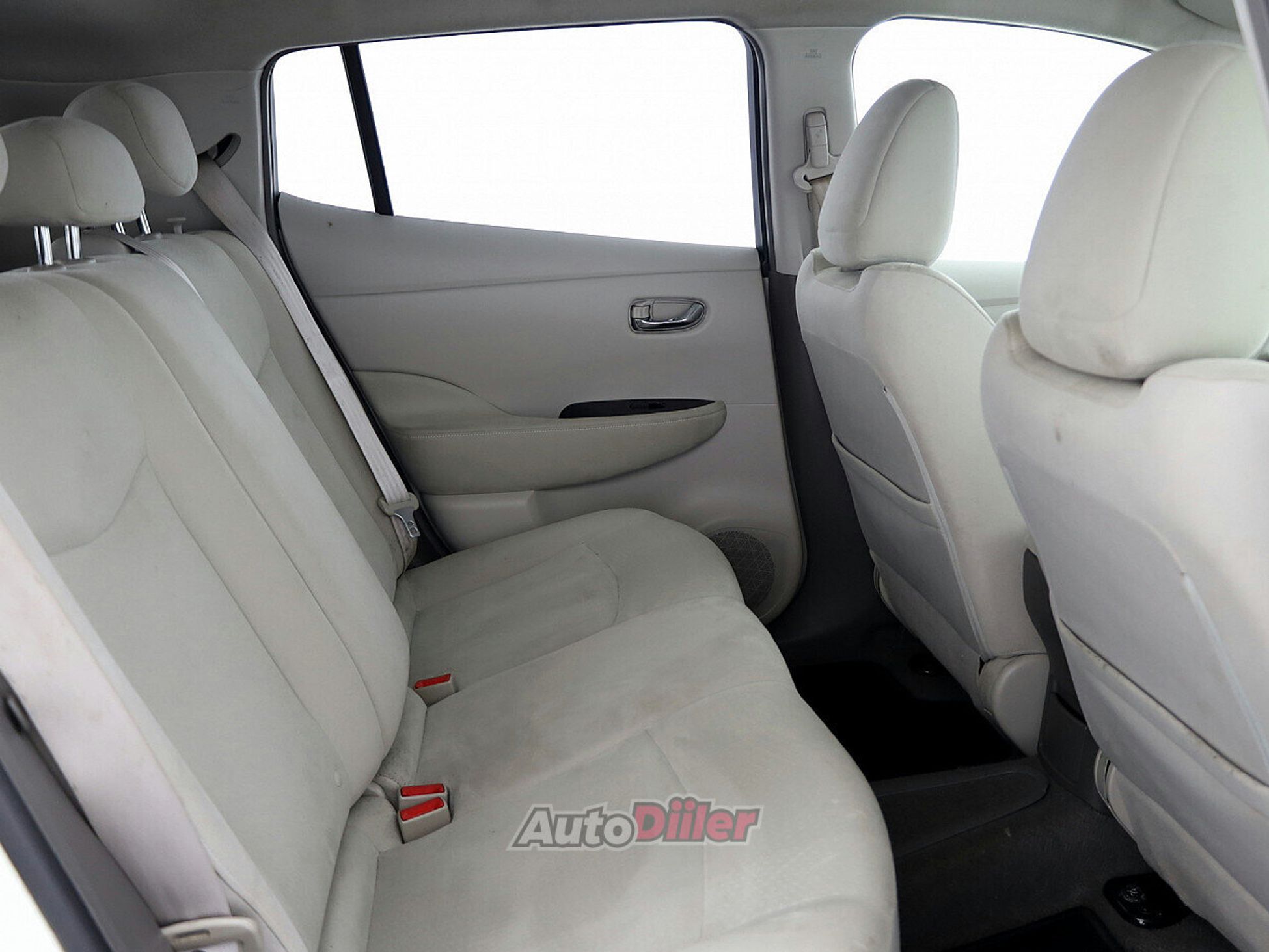 Nissan Leaf 80kW 2012, photo 7/9