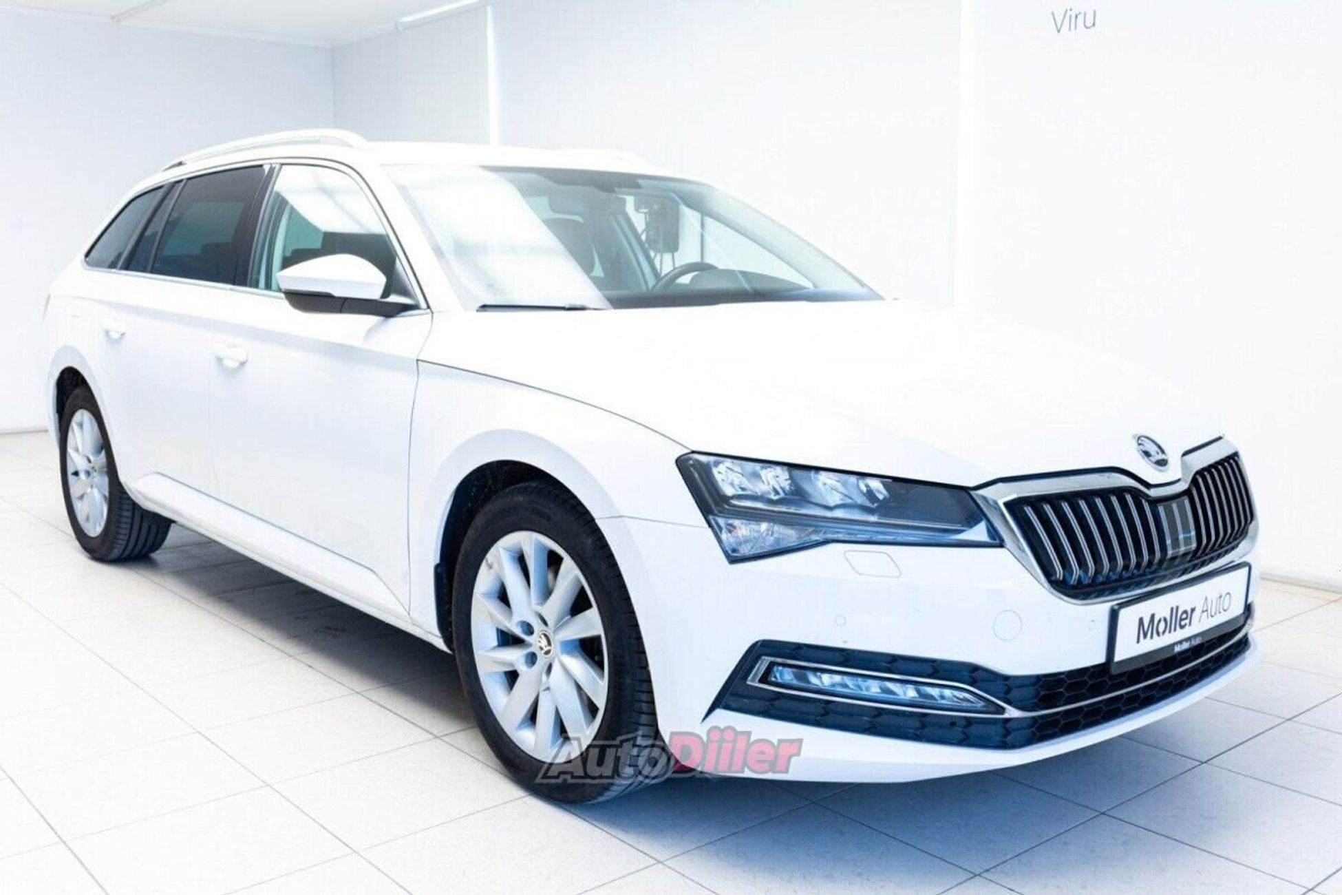 Skoda Superb 2.0 140kW 2020, kuva 3/10