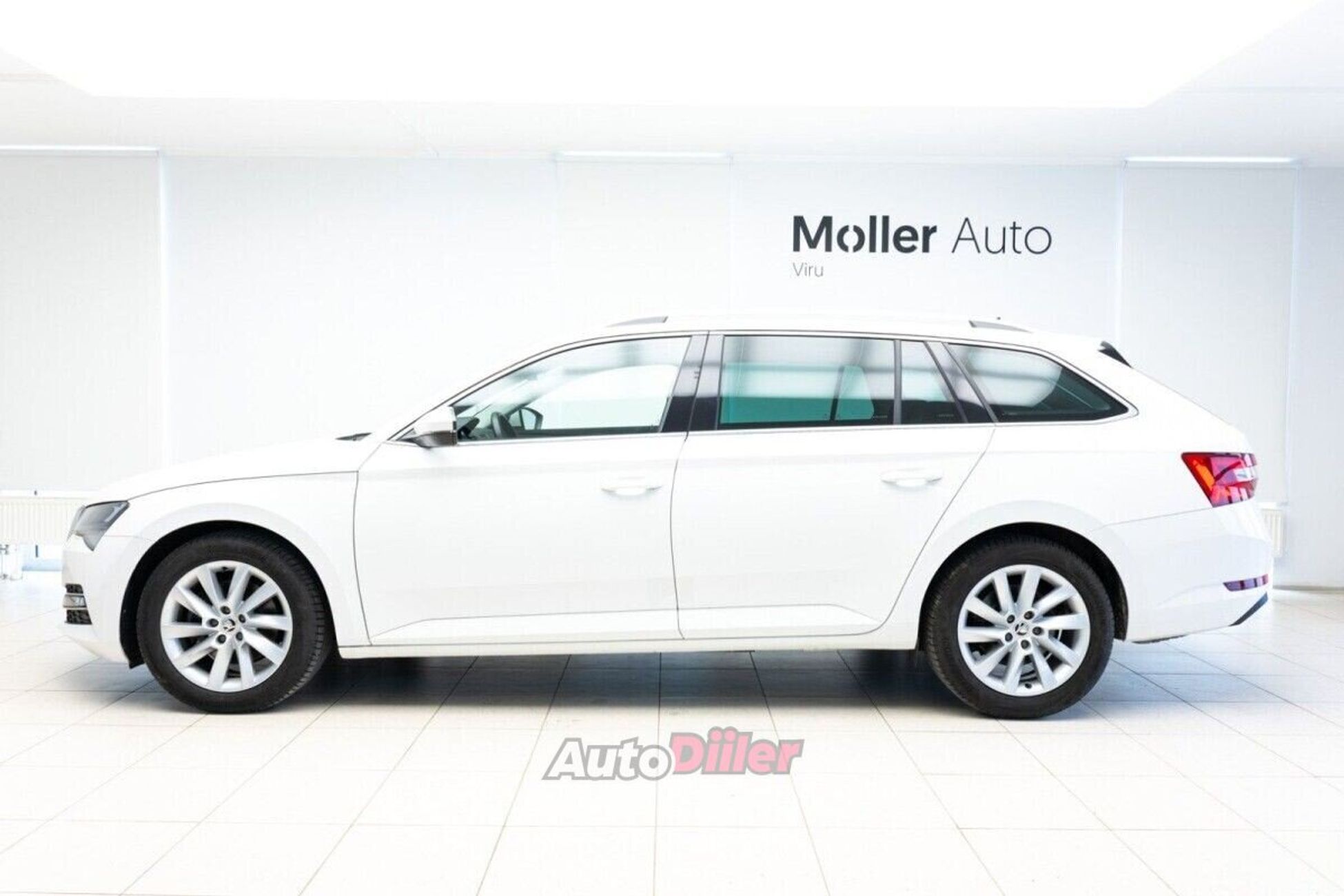 Skoda Superb 2.0 140kW 2020, kuva 4/10
