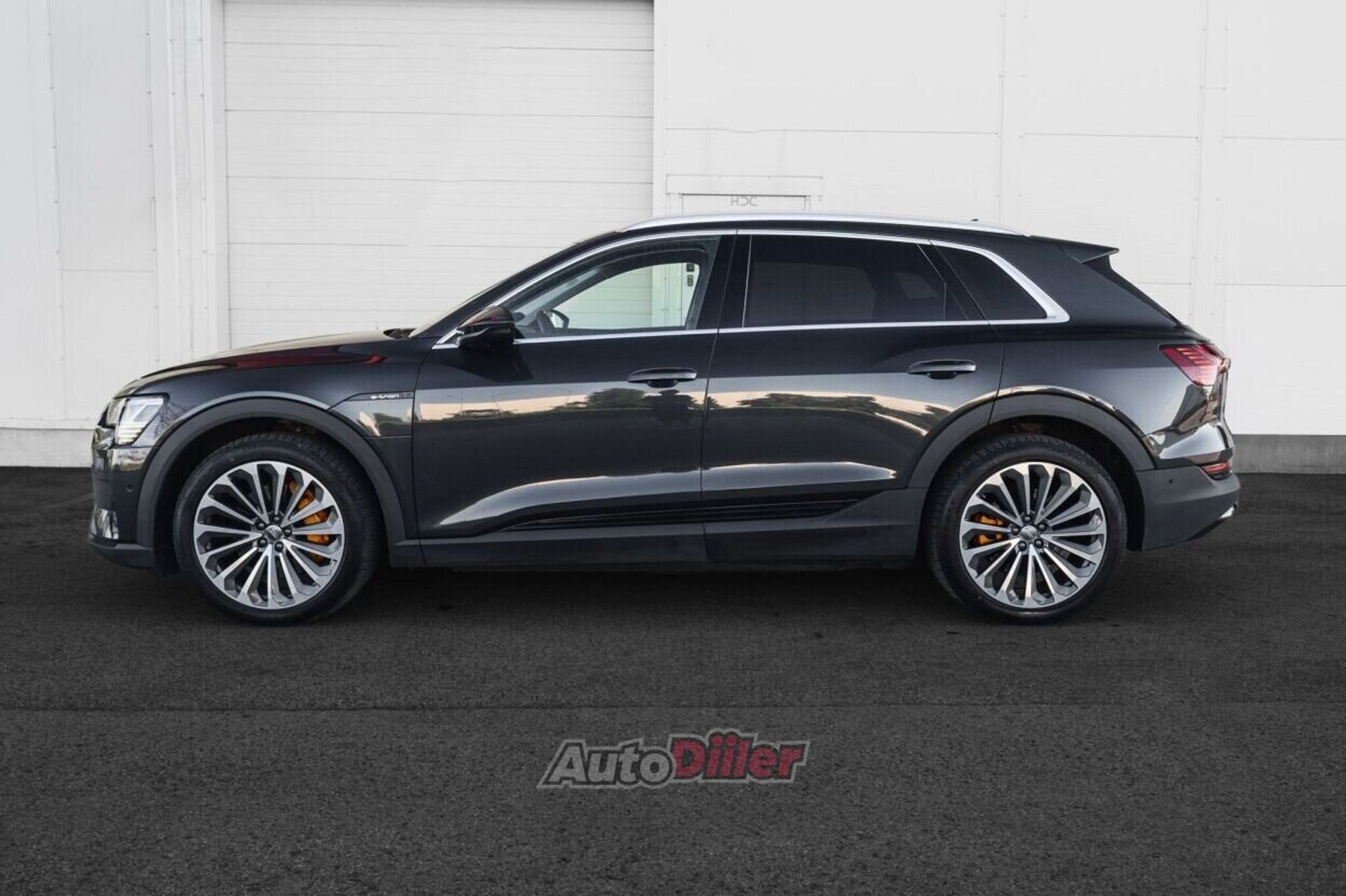 Audi e-tron 55 S-Line Quattro 158kW 2020, kuva 5/10