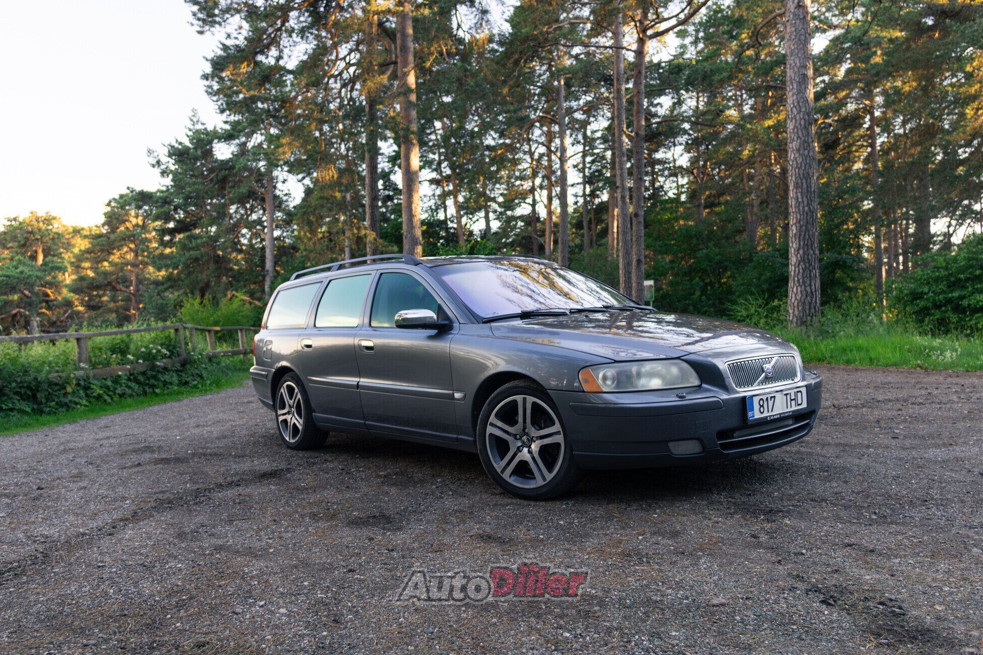 Volvo V70 2.4 120kW 2005, photo 2/10