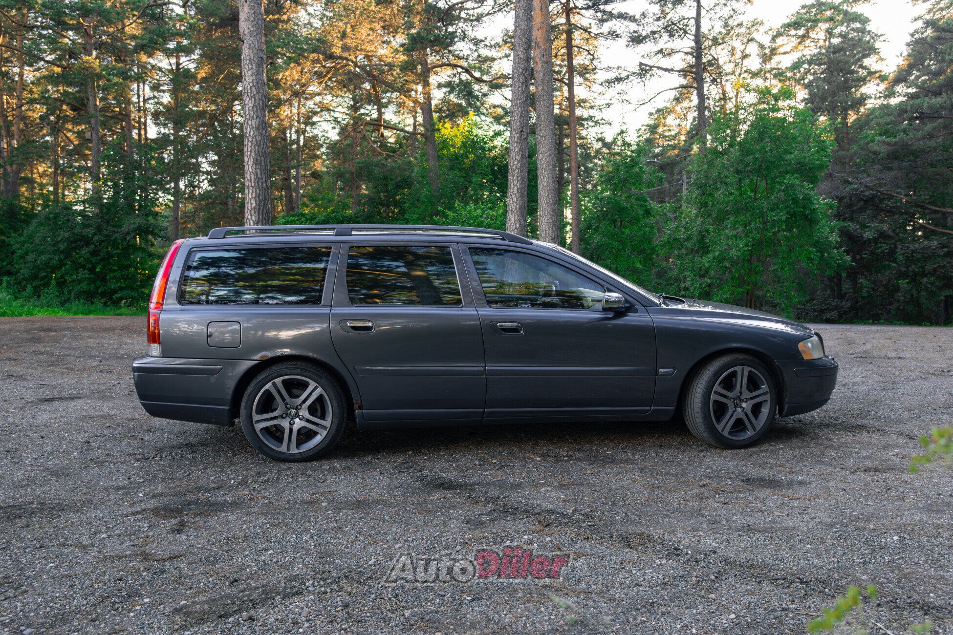 Volvo V70 2.4 120kW 2005, photo 4/10