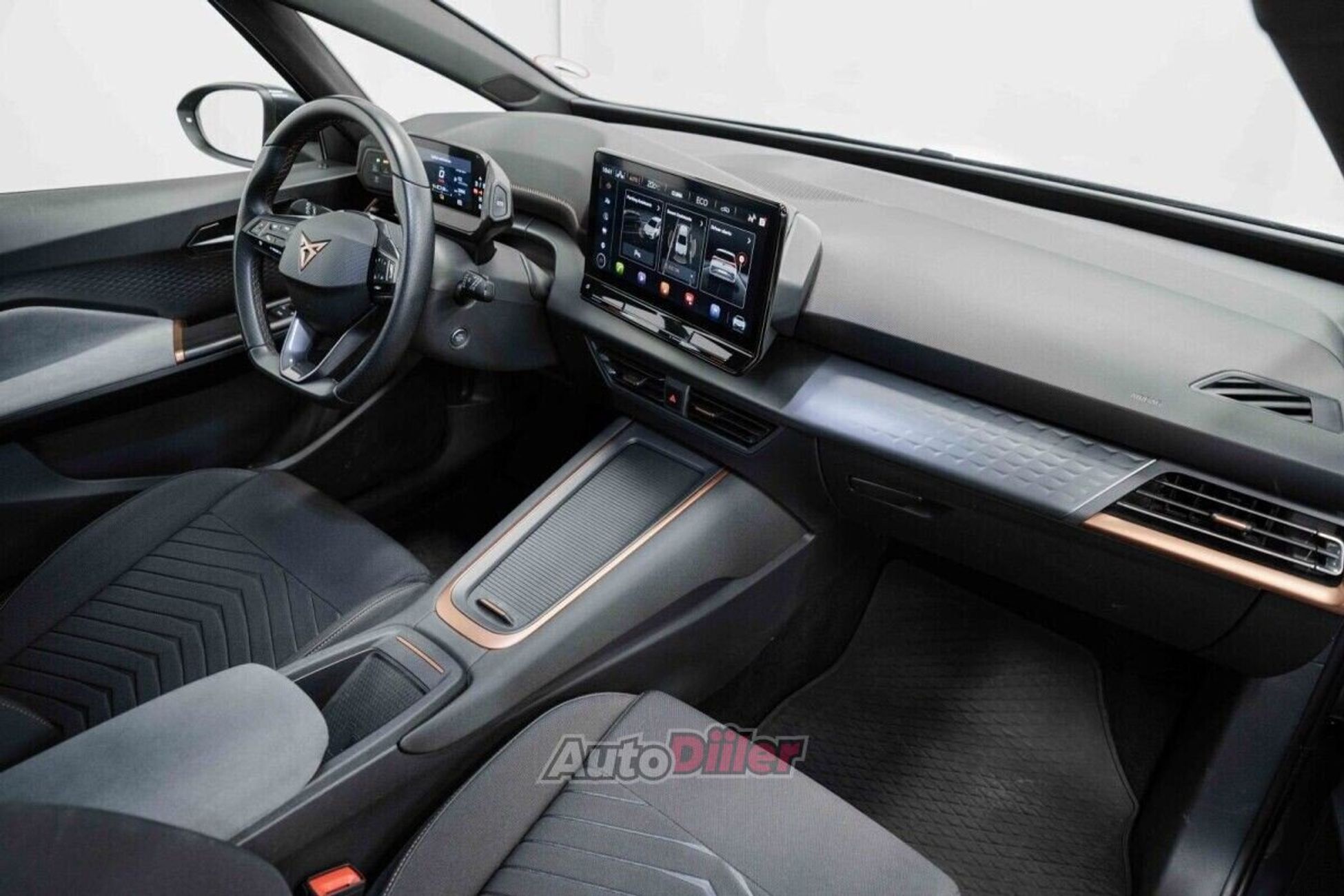 Cupra Born 0.1 150kW 2024, photo 7/10
