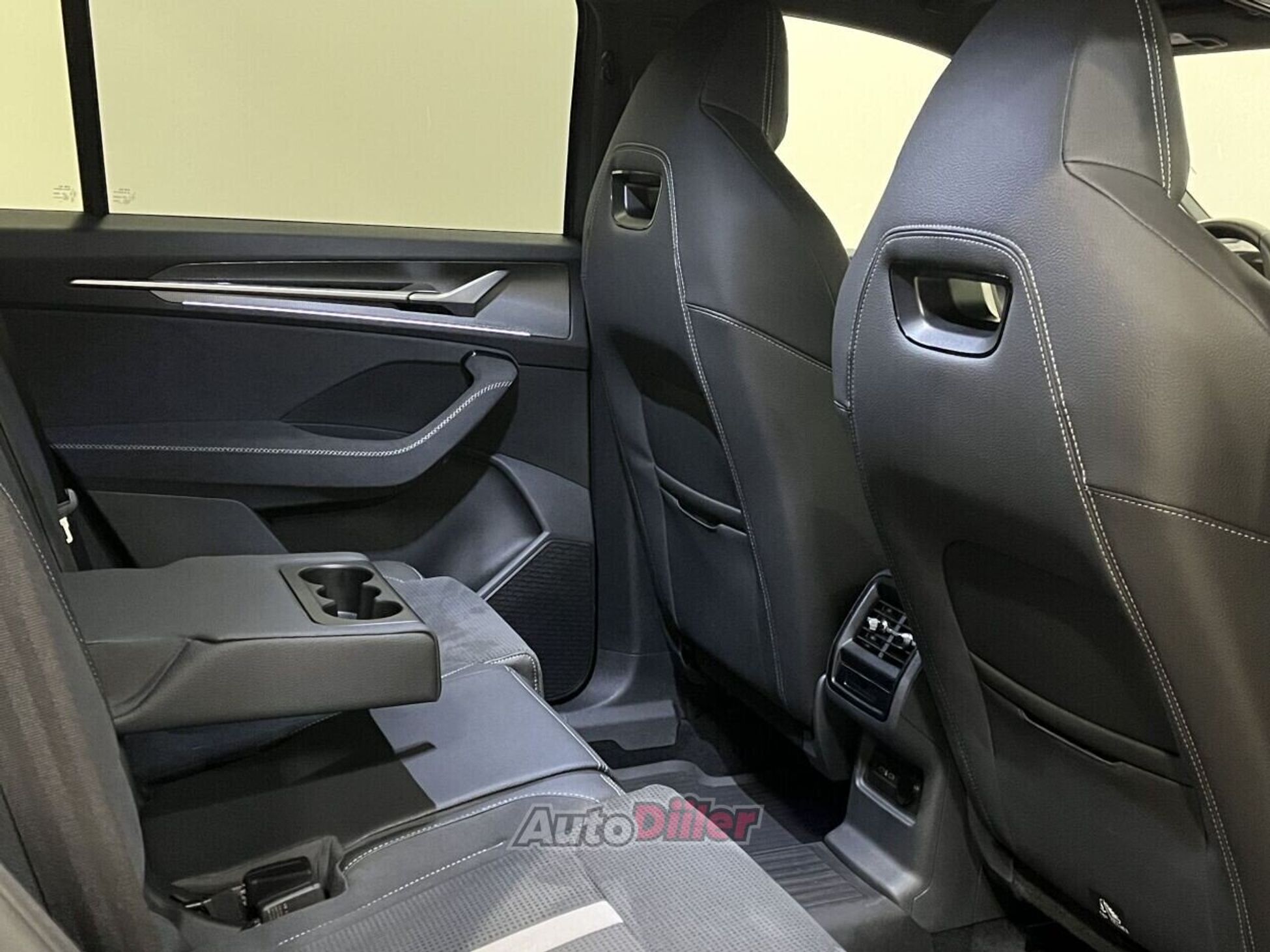Skoda Kodiaq Sportline 4x4 2.0 142kW 2024, kuva 4/10