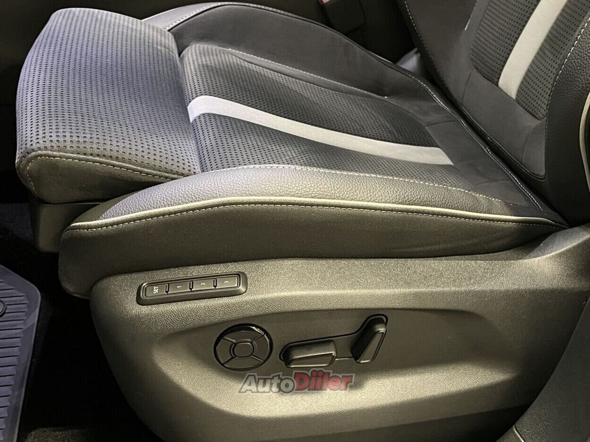 Skoda Kodiaq Sportline 4x4 2.0 142kW 2024, kuva 5/10