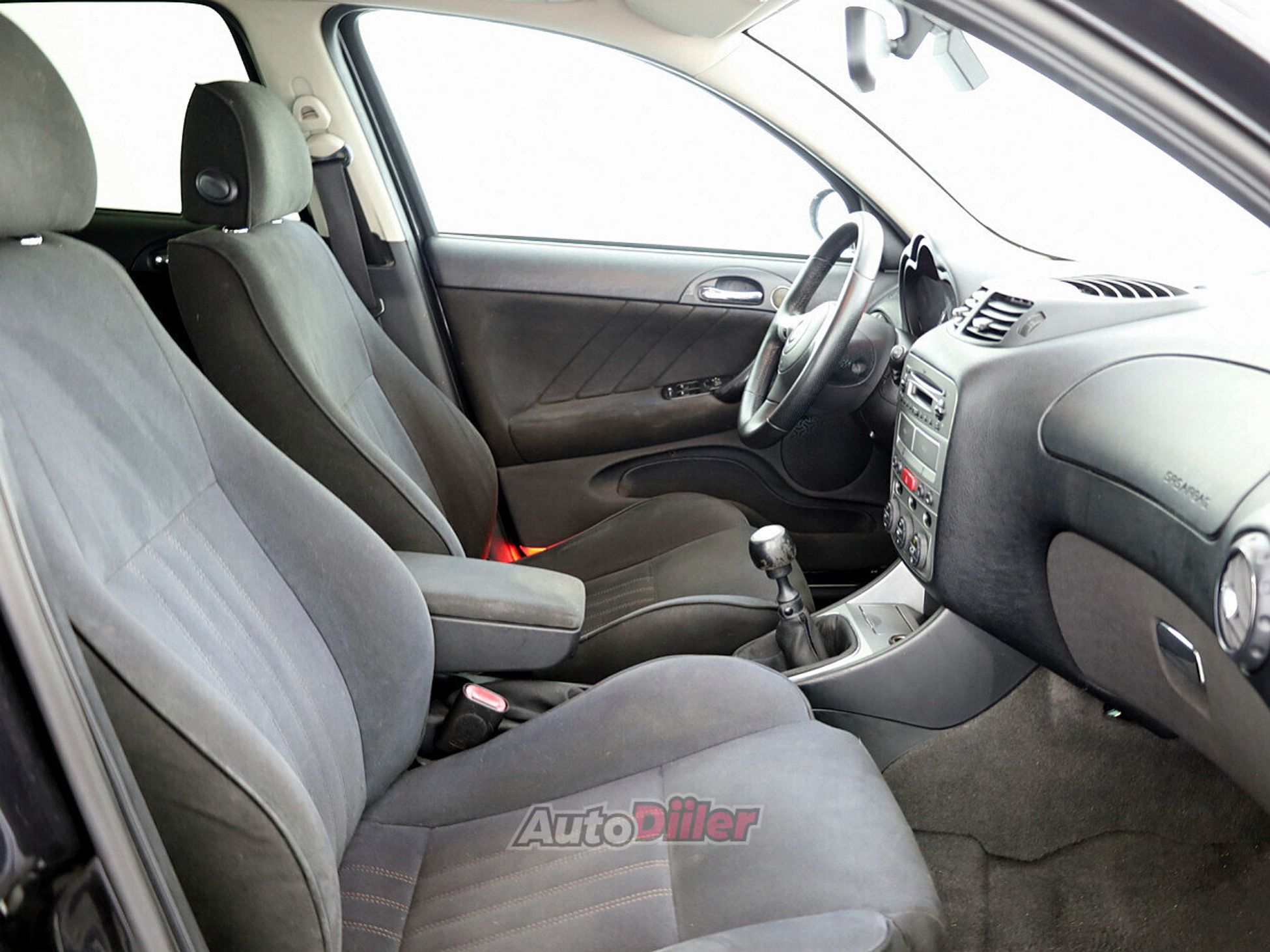 Alfa Romeo Alfa 147 1.9 110kW 2007, photo 6/7