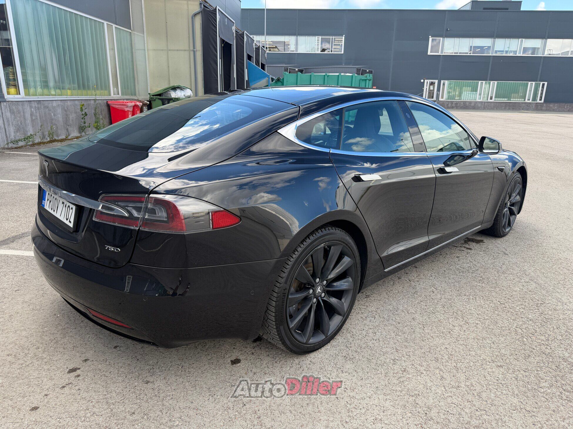 Tesla Model S 2017, photo 2/10