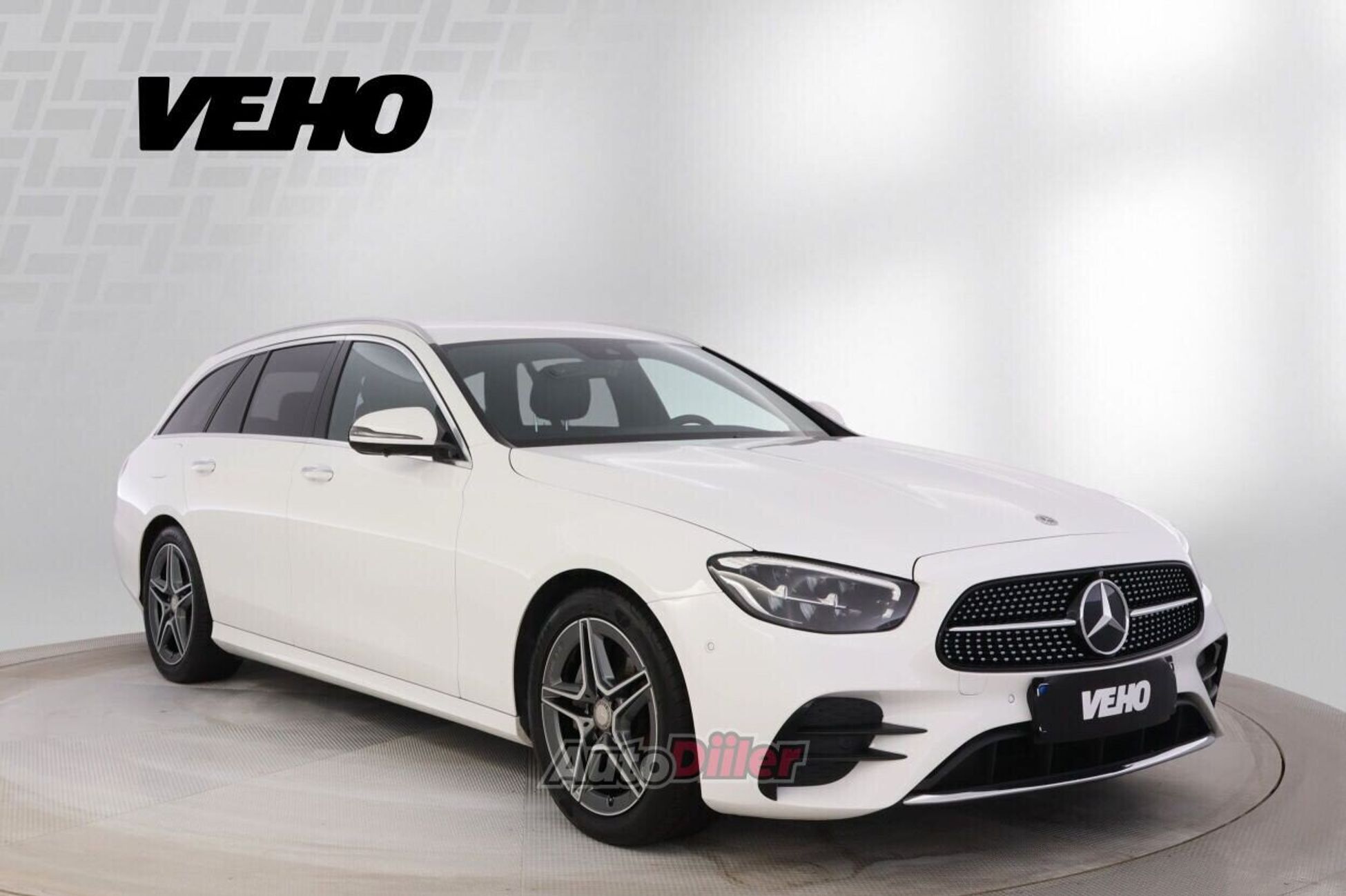 Mercedes-Benz E 220 d AMG 2.0 147kW 2022, photo 3/10