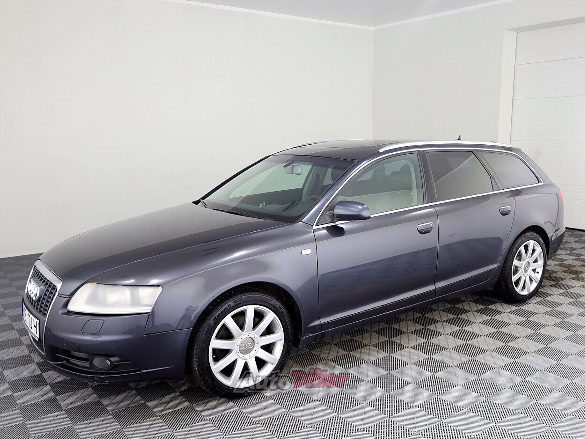 Audi A6 3.0 171kW 2006, photo 2/8