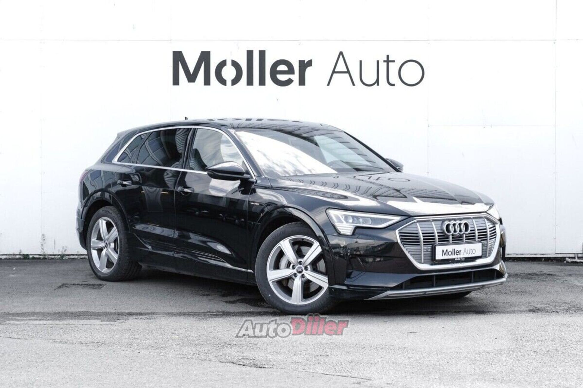 Audi e-tron 300kW 2022, photo 2/10
