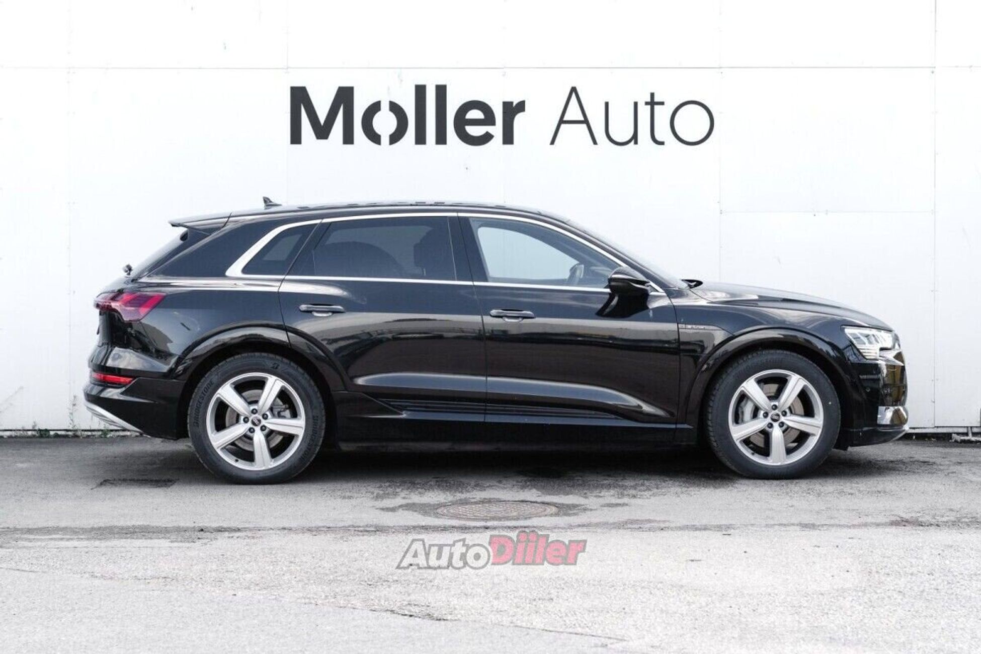 Audi e-tron 300kW 2022, photo 5/10