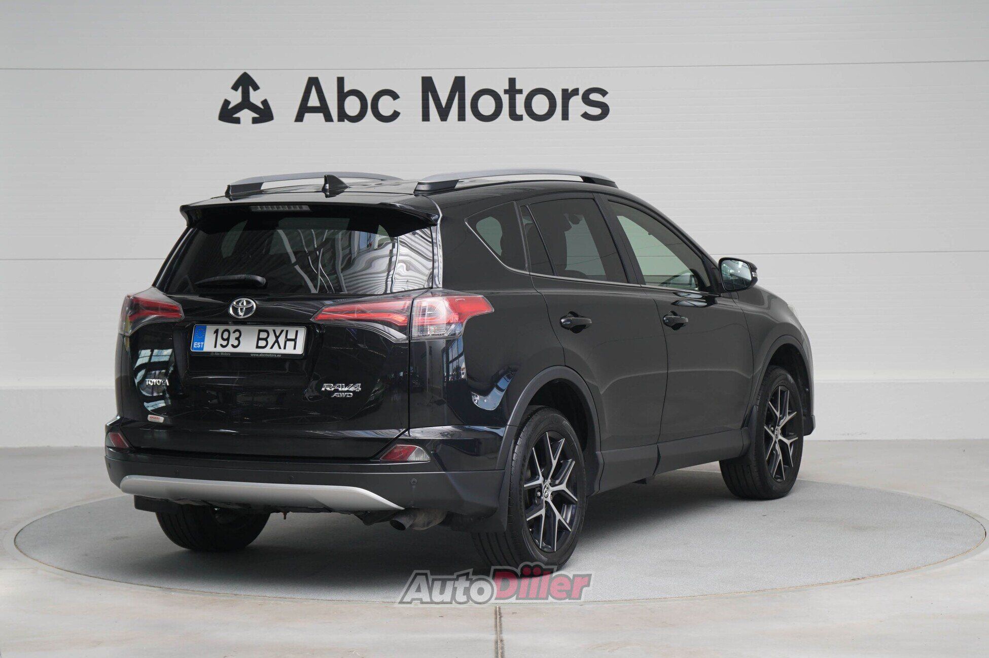 Toyota RAV4 2018, kuva 4/10