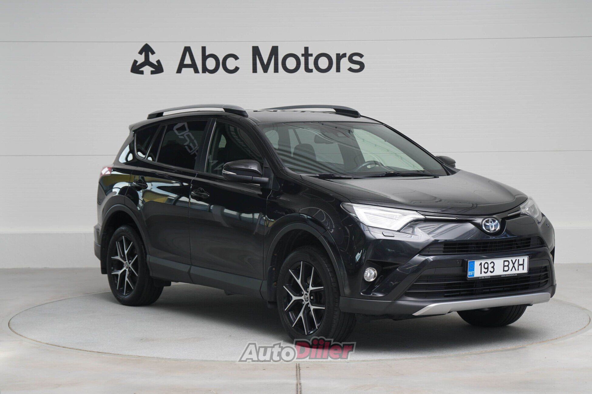 Toyota RAV4 2018, kuva 3/10
