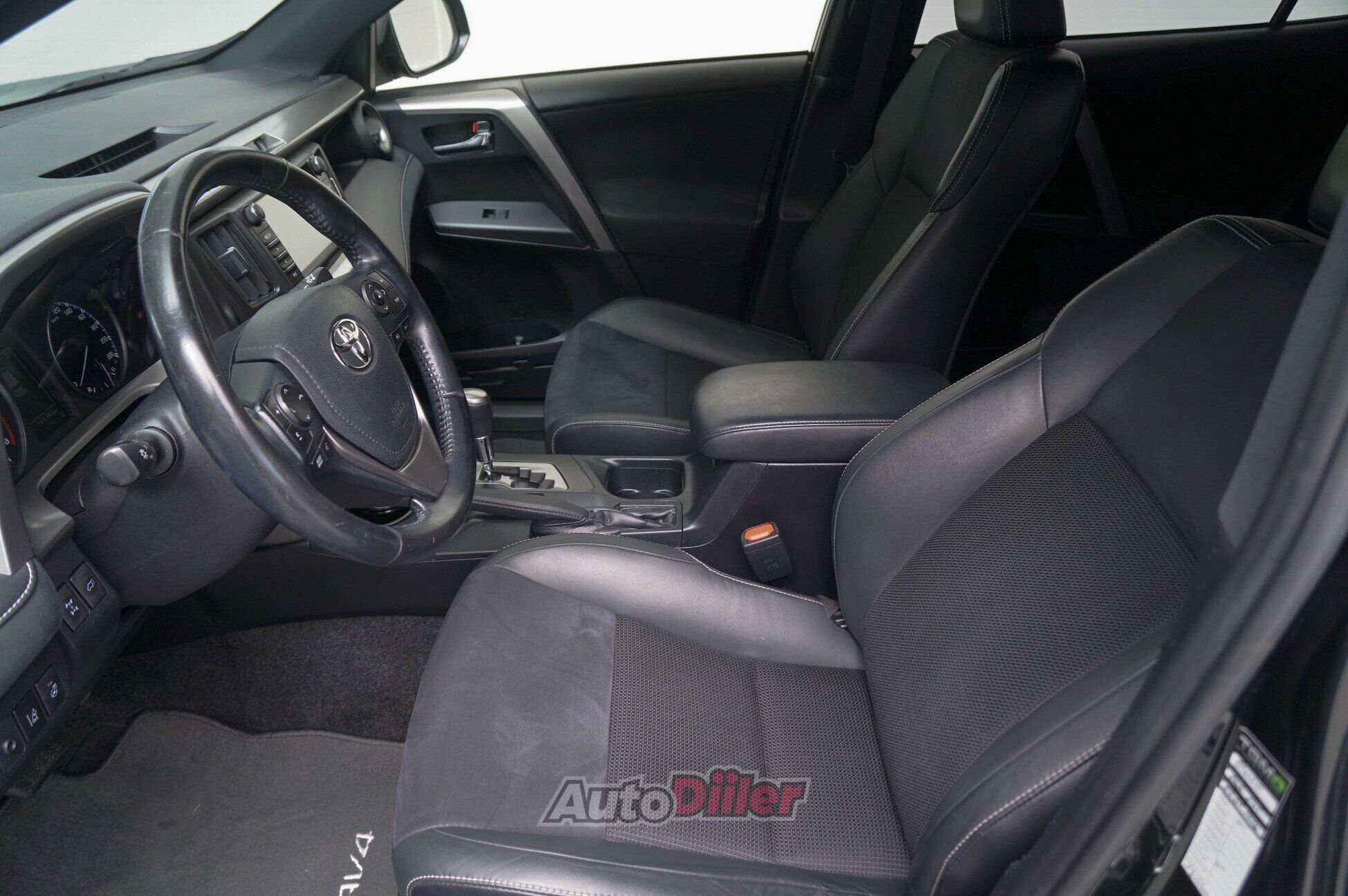 Toyota RAV4 2018, kuva 7/10