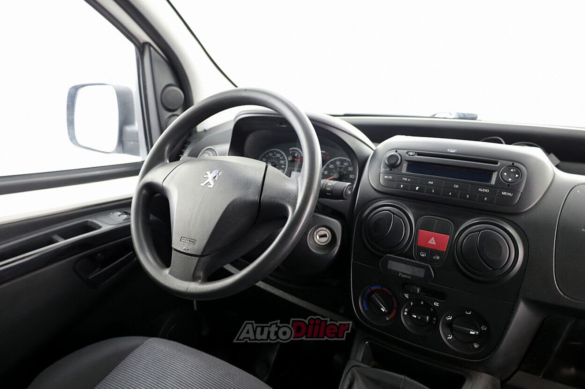 Peugeot Bipper 1.4 50kW 2011, kuva 5/7