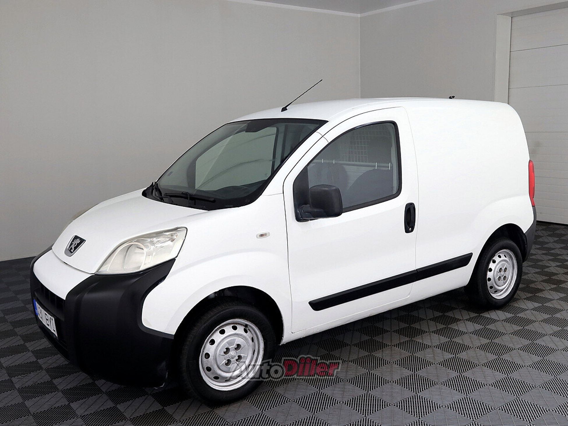 Peugeot Bipper 1.4 50kW 2011, kuva 2/7