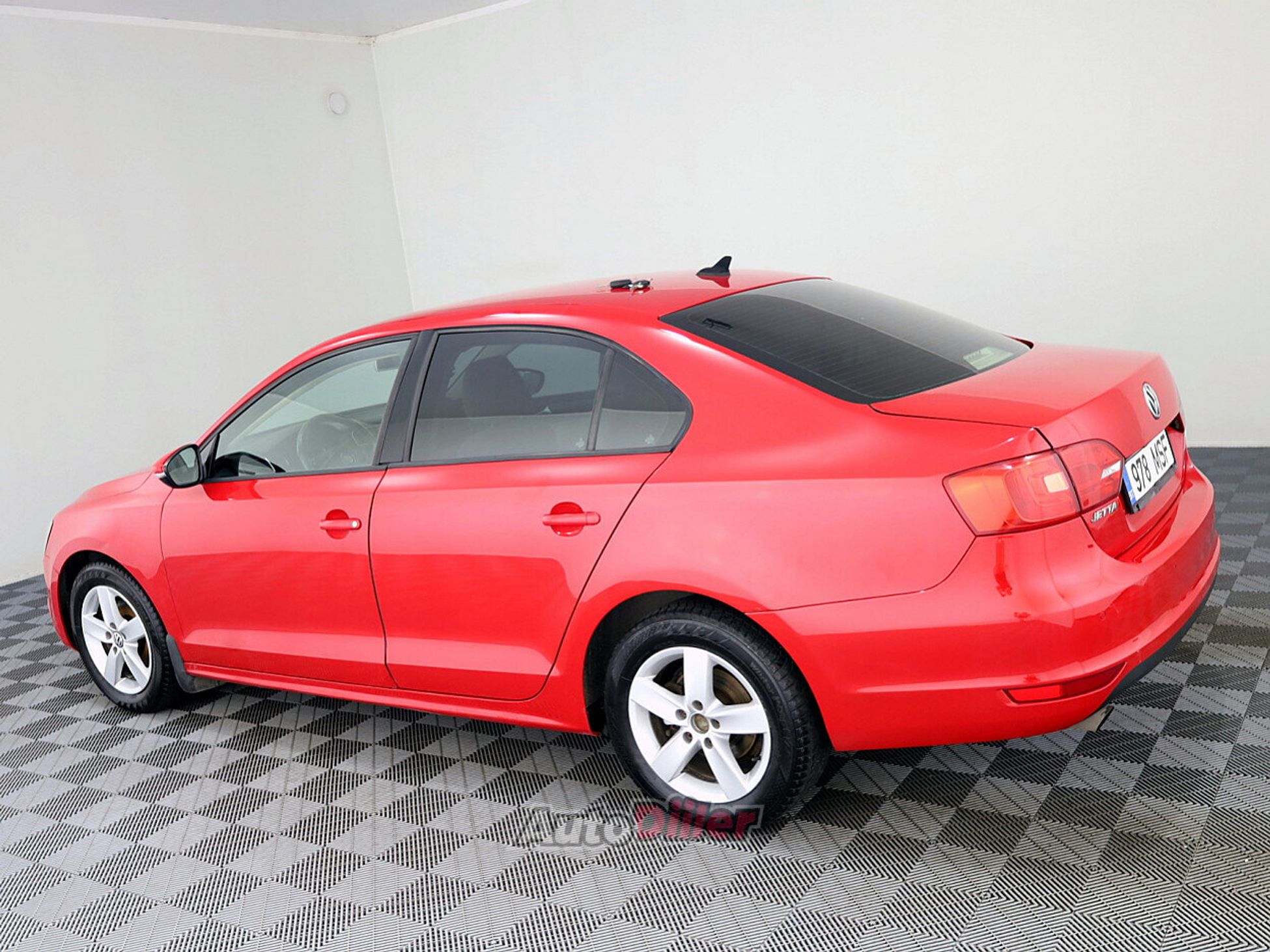 Volkswagen Jetta 1.6 77kW 2013, photo 4/7