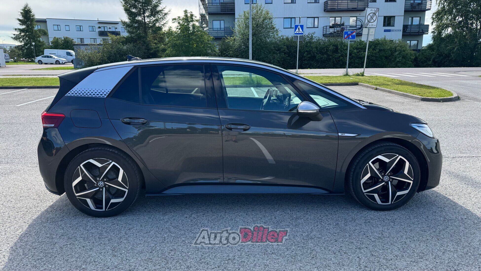 Volkswagen ID.3 1st Plus 150kW 2020, photo 4/10