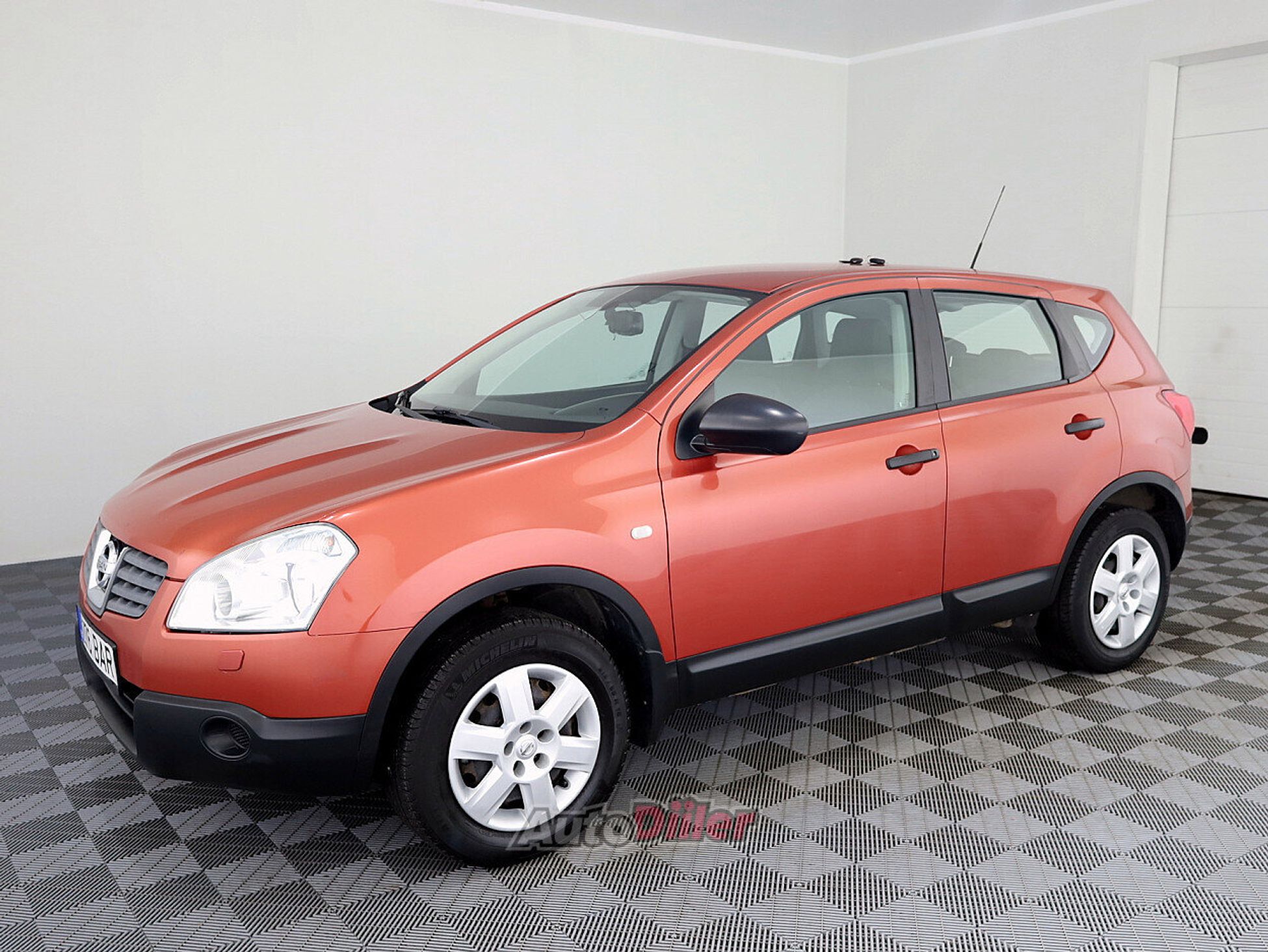 Nissan Qashqai 2.0 104kW 2008, kuva 2/7