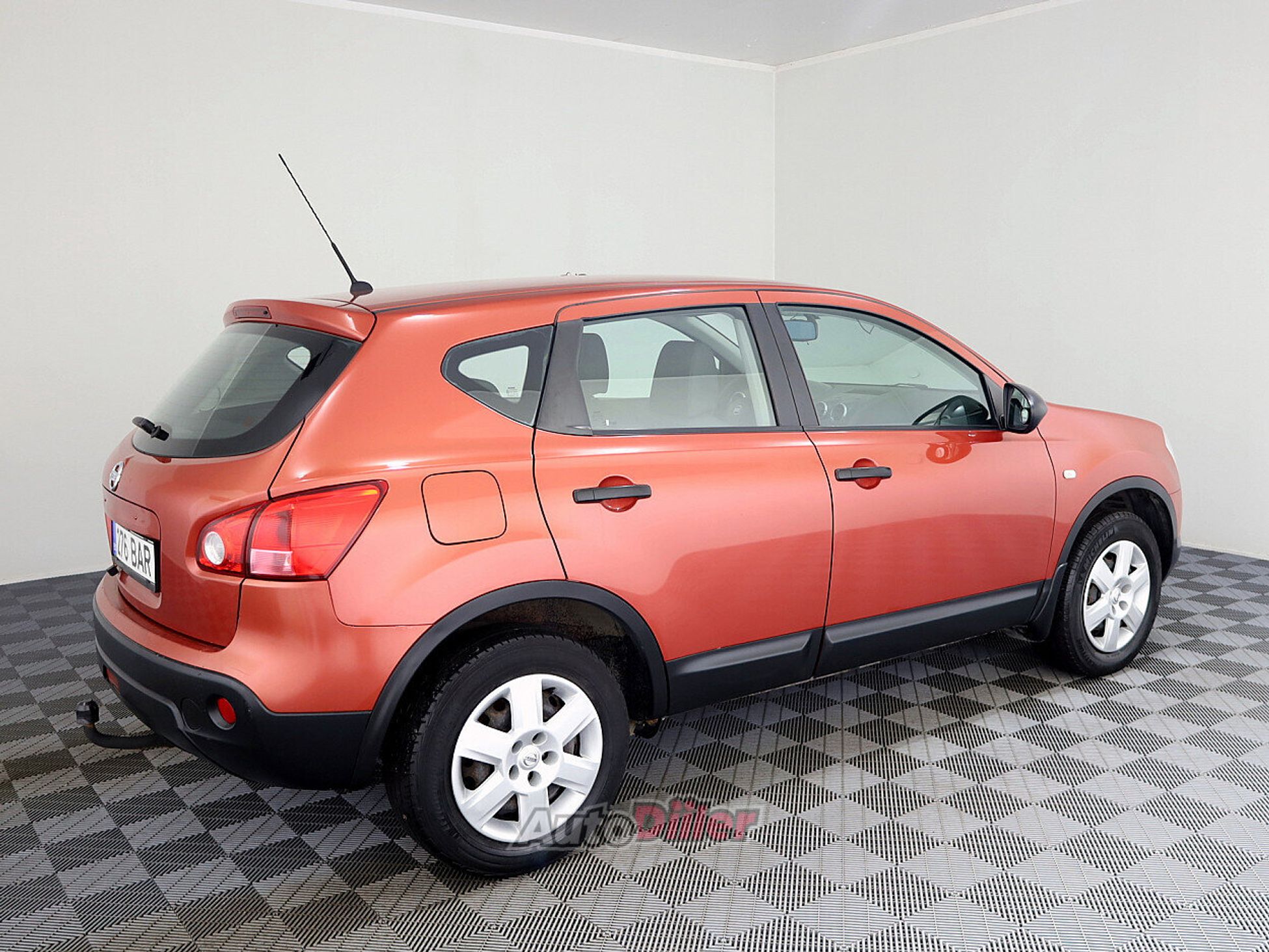Nissan Qashqai 2.0 104kW 2008, kuva 3/7