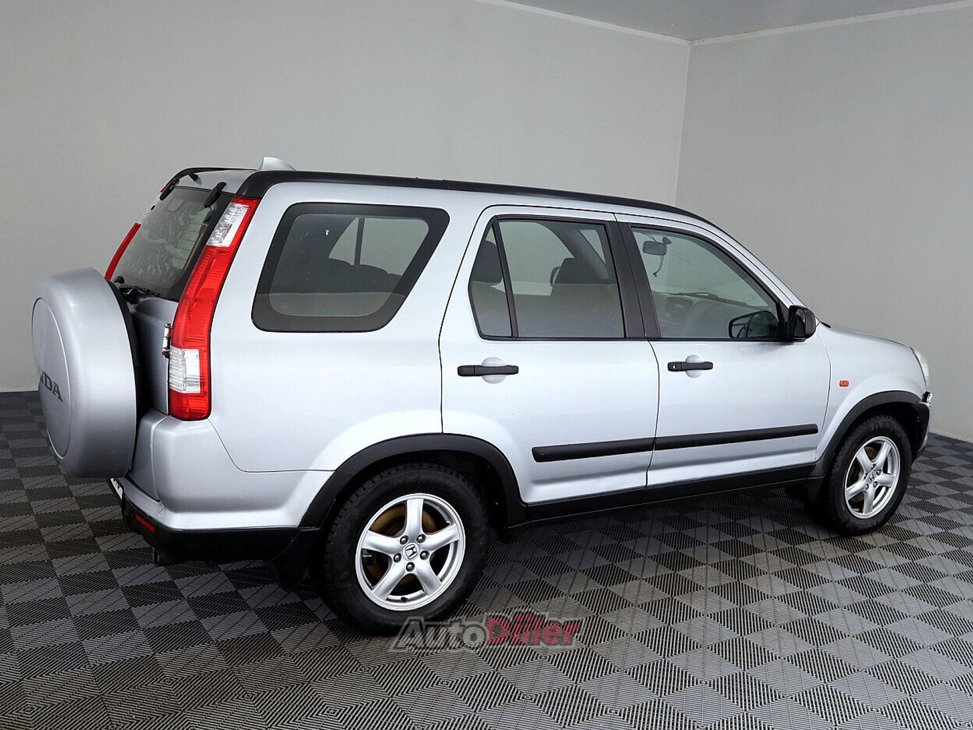 Honda CR-V 2.0 110kW 2005, kuva 3/7