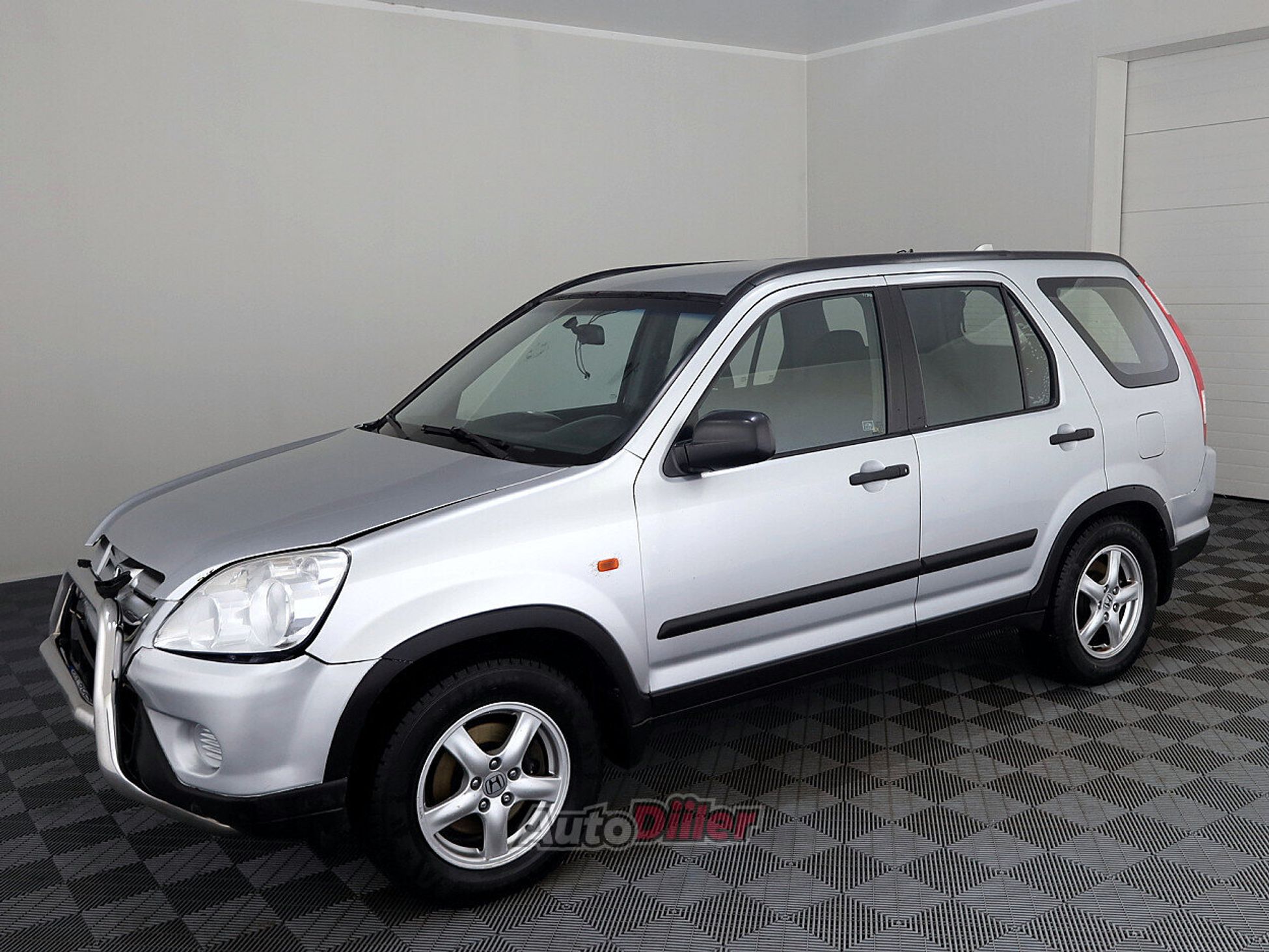 Honda CR-V 2.0 110kW 2005, kuva 2/7