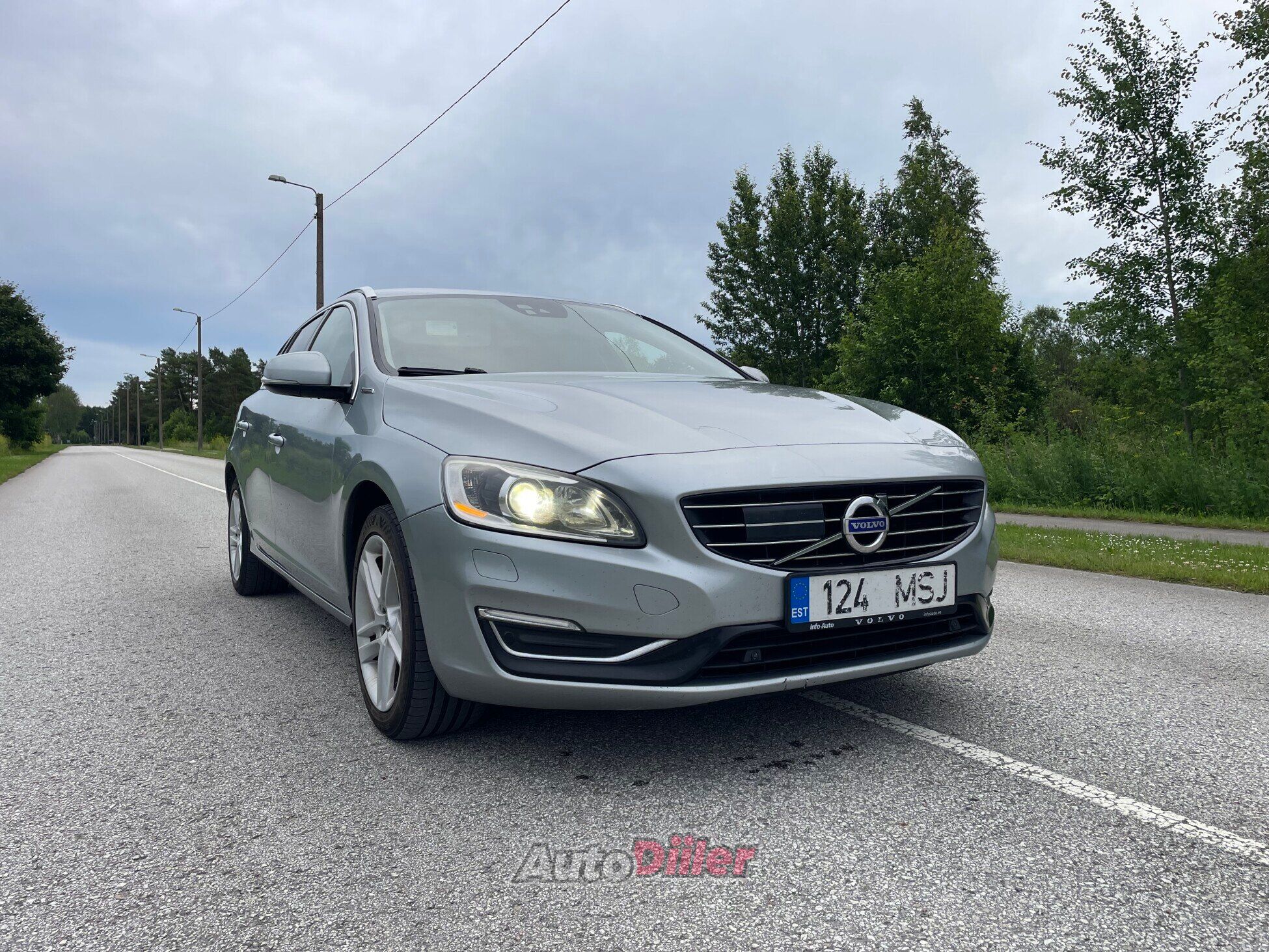 Volvo V60 2.4 158kW 2013, photo 5/10