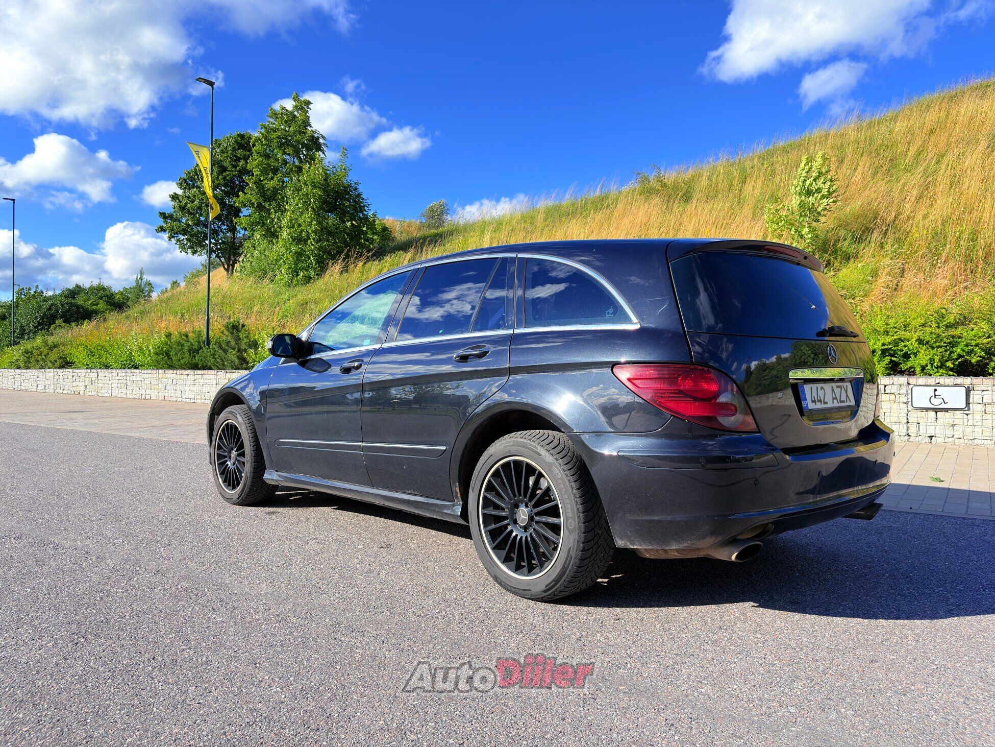 Mercedes-Benz R 320 3.0 165kW 2006, photo 4/10