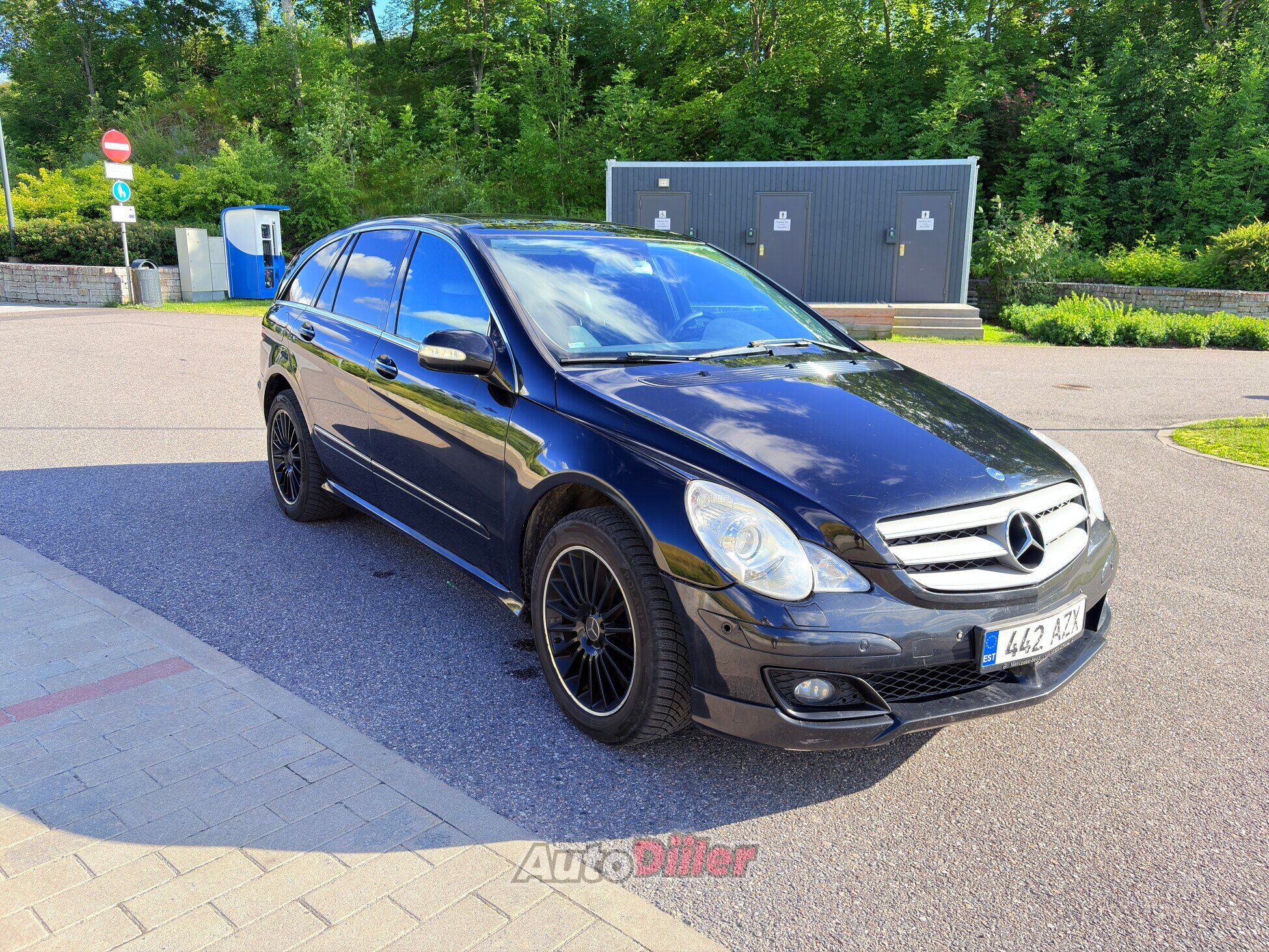 Mercedes-Benz R 320 3.0 165kW 2006, photo 2/10