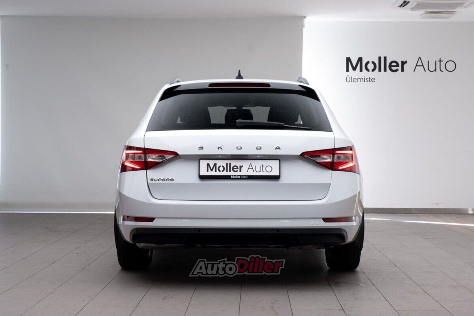 Skoda Superb 1.5 110kW 2023, photo 6/10