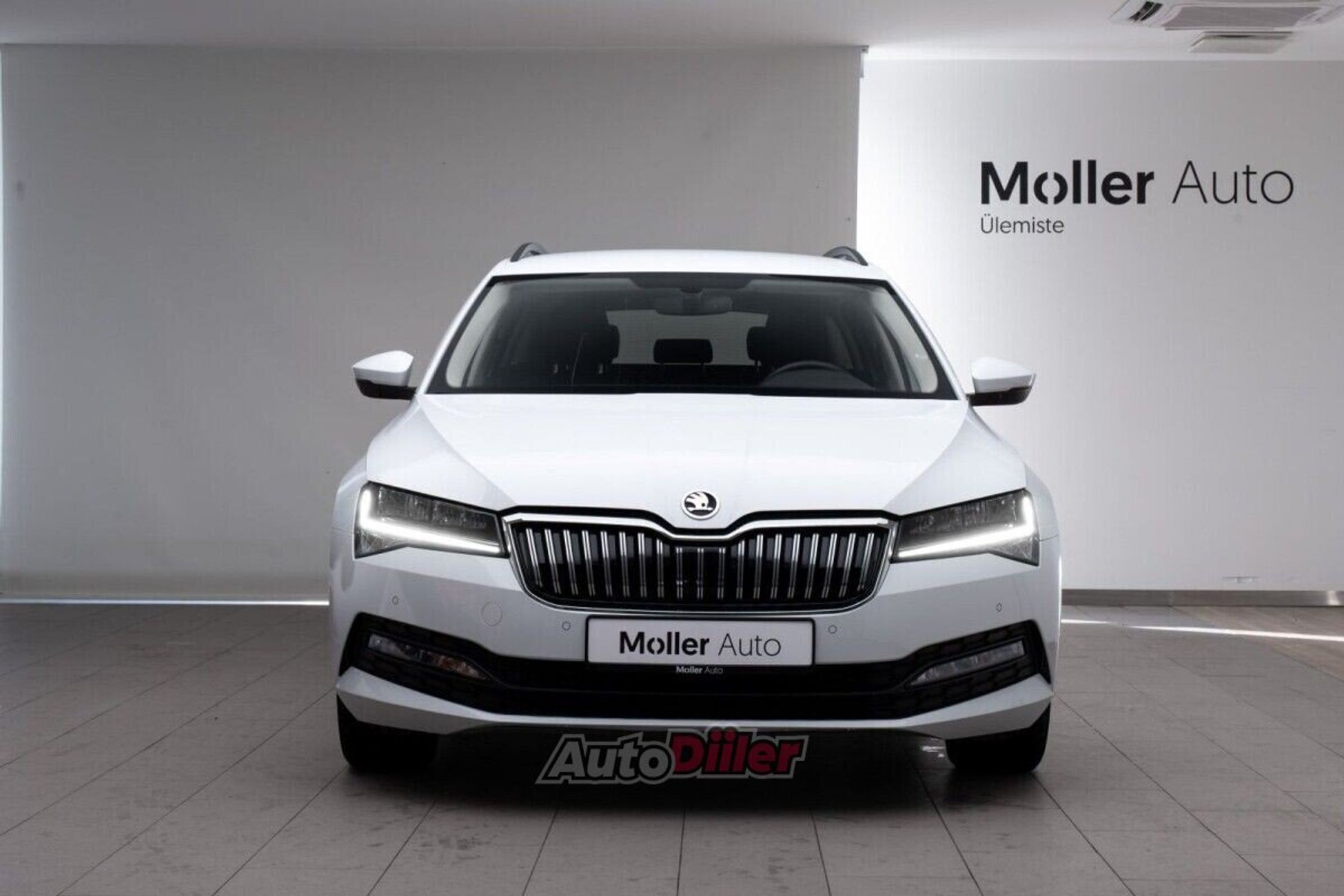 Skoda Superb 1.5 110kW 2023, photo 3/10