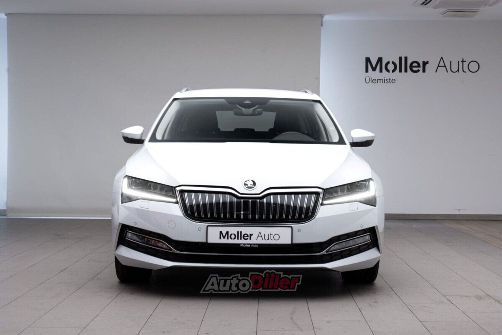 Skoda Superb 1.4 160kW 2022, kuva 3/10