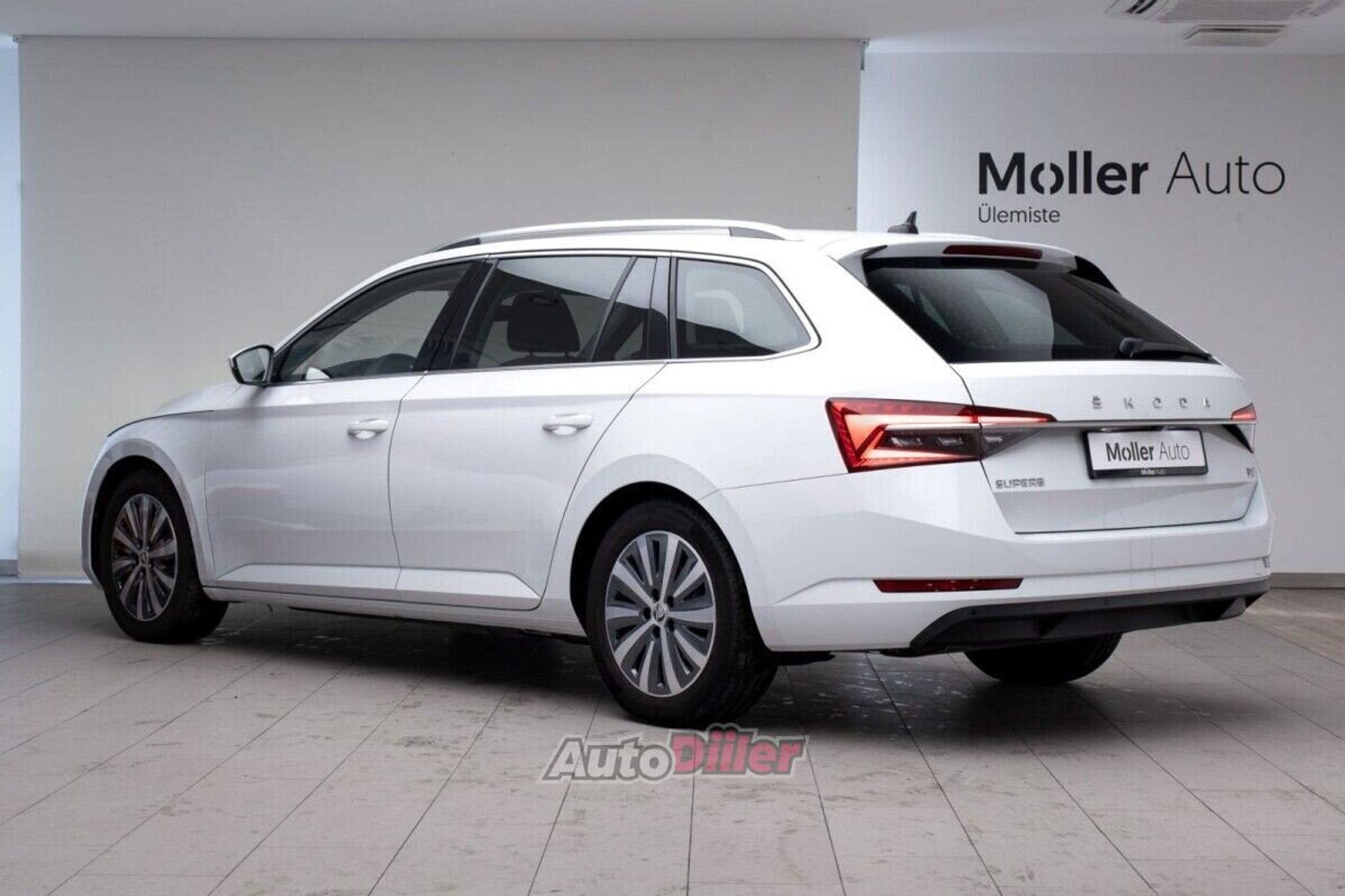 Skoda Superb 1.4 160kW 2022, kuva 6/10