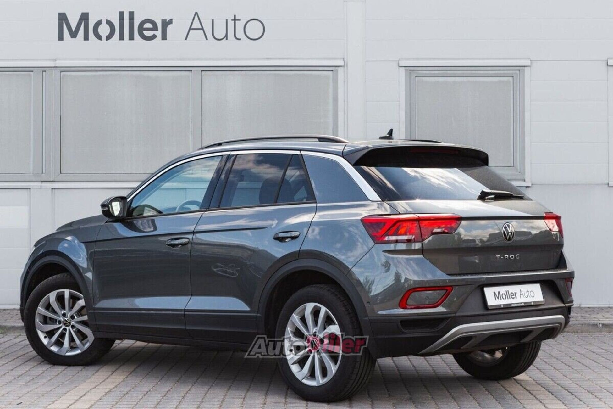 Volkswagen T-Roc 2.0 110kW 2025, photo 3/10