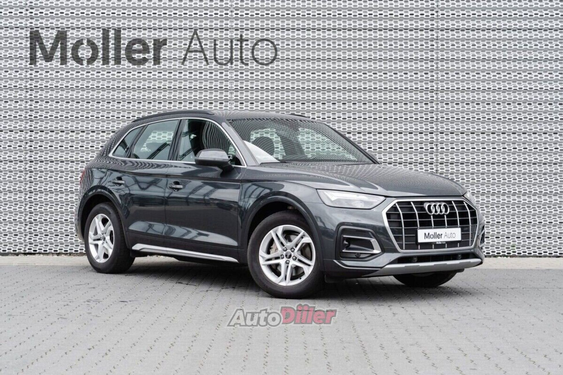 Audi Q5 2.0 120kW 2025, photo 4/10
